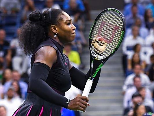 Serena Williams besiegte Simona Halep