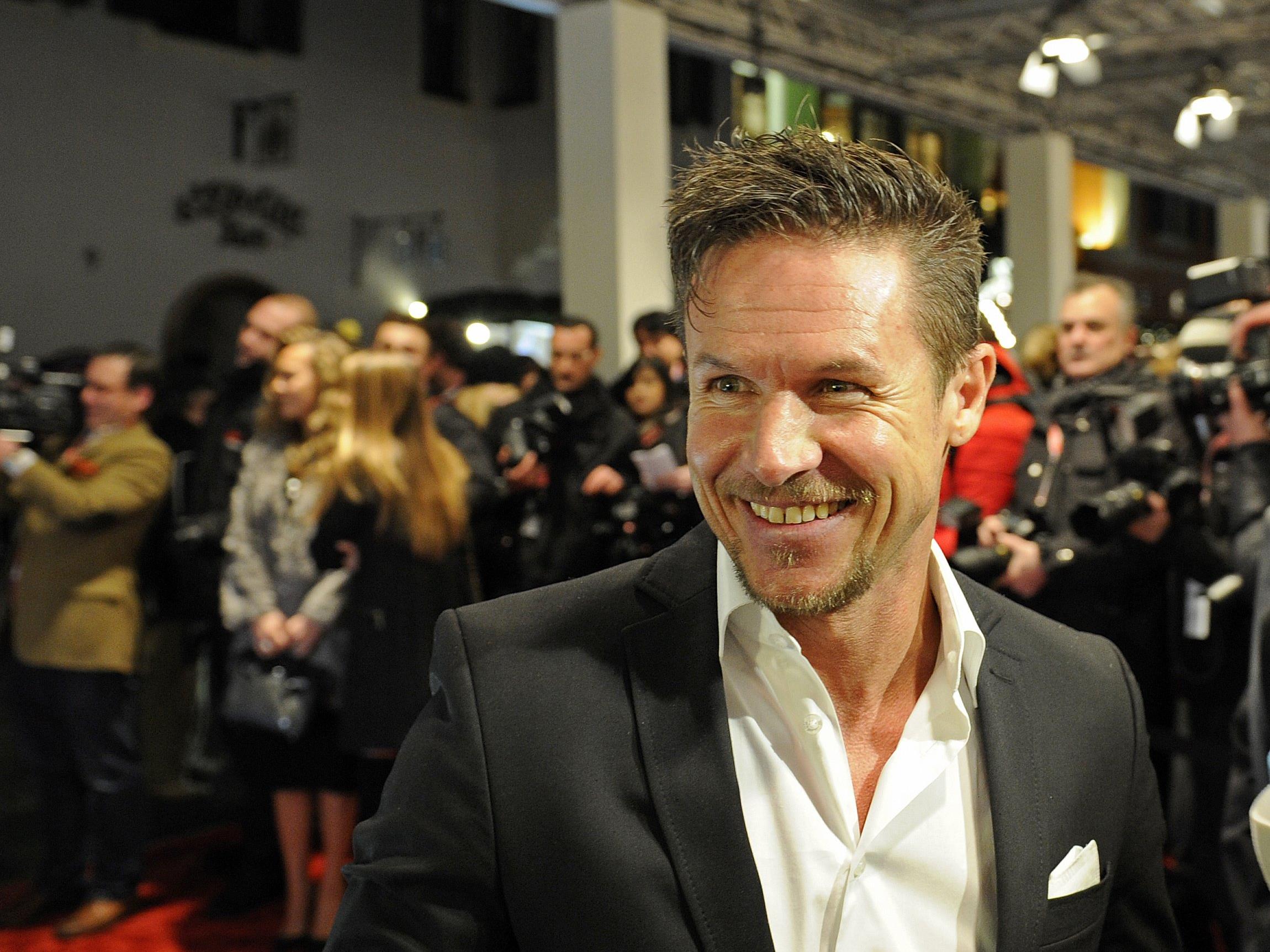 Felix Baumgartner hat sein Auto überbelastet. Felix Baumgartner hat sein Auto überbelastet.