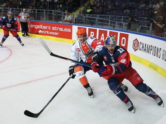 Salzburgs Alexander Cijan (EC RBS/re.) ist schon heiß auf die Champions Hockey League.