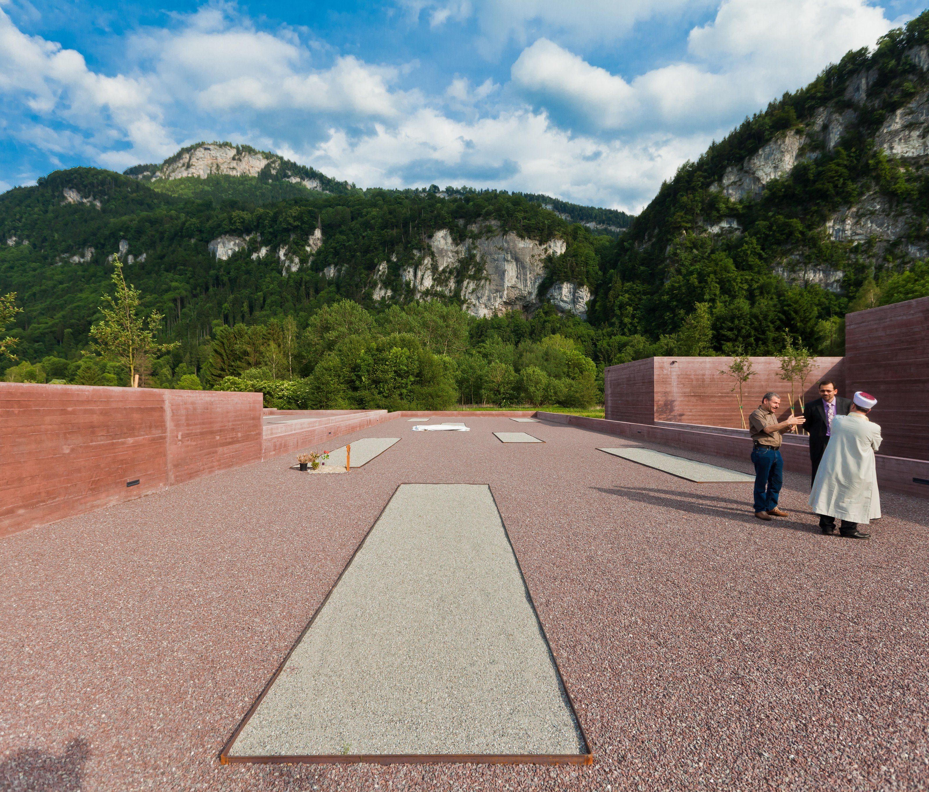 2012 wurde der islamische Friedhof in Altach eröffnet. 2012 wurde der islamische Friedhof in Altach eröffnet.