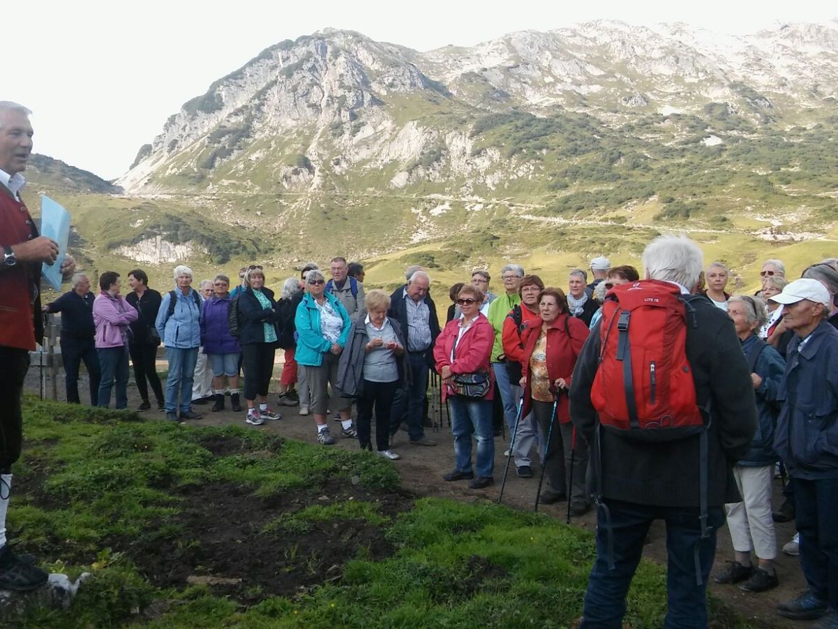 Landeswandertag des Seniorenringes an den Formarinsee Landeswandertag des Seniorenringes an den Formarinsee