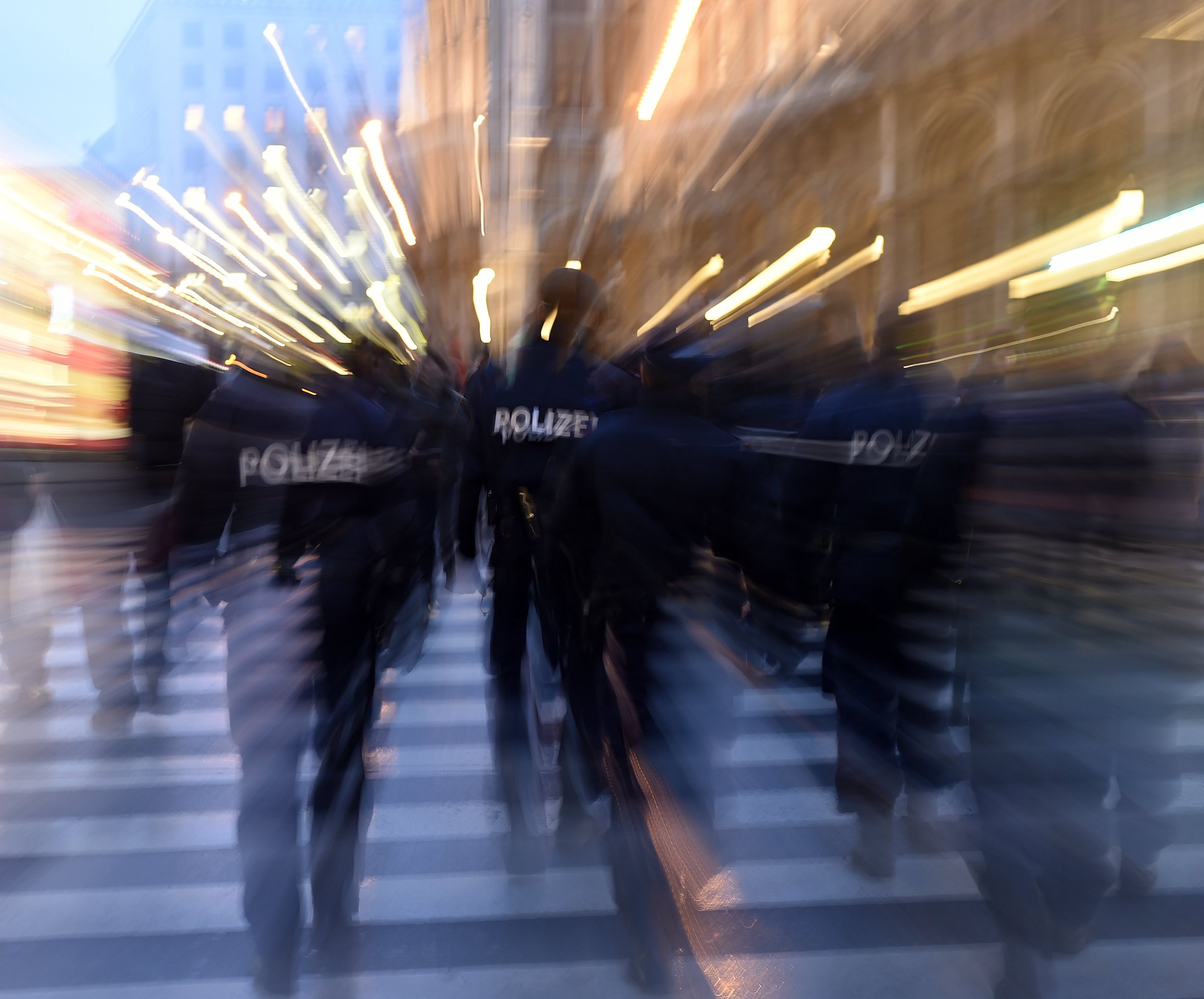 Vier Buben lösten mit Knallkörpern einen Polizeieinsatz aus Vier Buben lösten mit Knallkörpern einen Polizeieinsatz aus