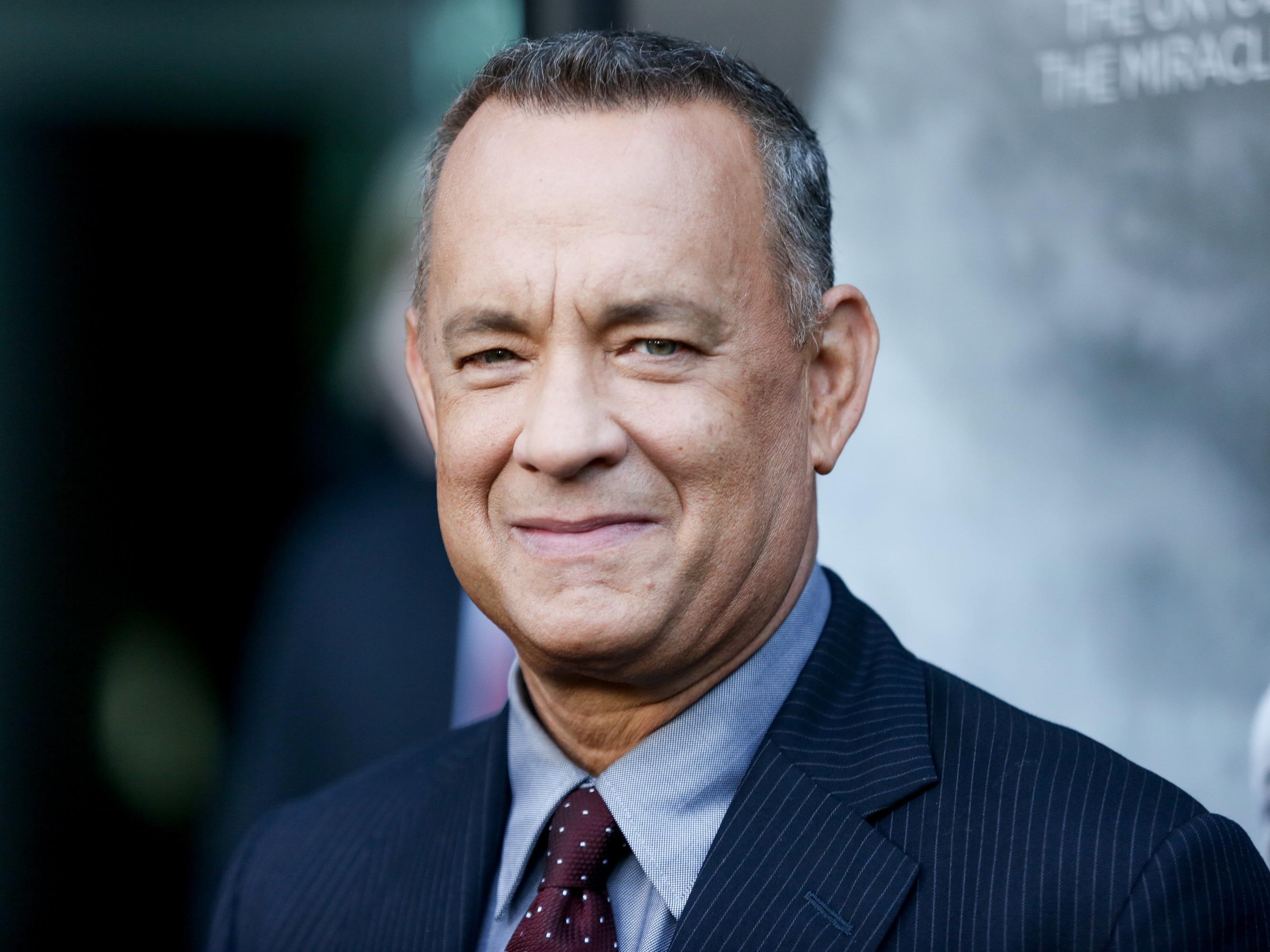 Tom Hanks überraschte ein Brautpaar beim Fotoshooting Tom Hanks überraschte ein Brautpaar beim Fotoshooting