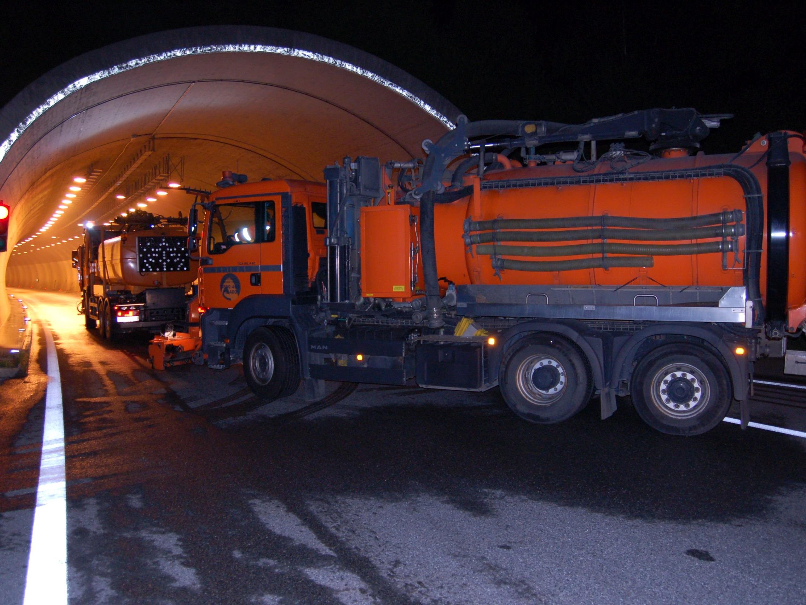 In Vorarlberg kommt es im Herbst an manchen Tunneln zu Einschränkungen wegen Reinigungsarbeiten.