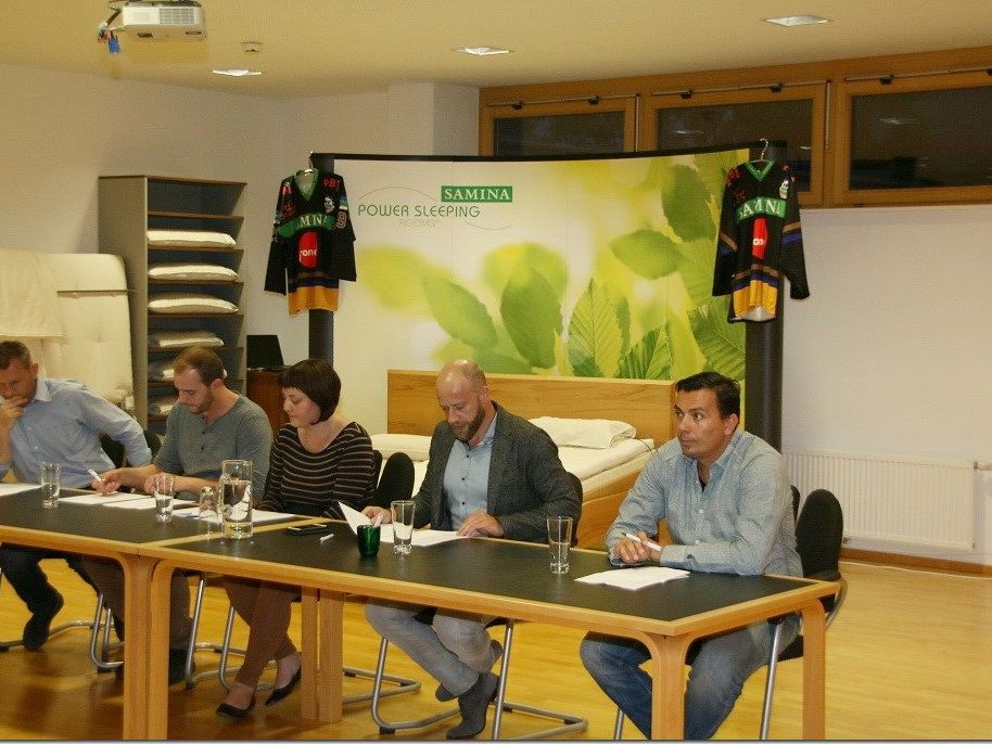 Der Vorstand von HC Samina Rankweil wurde bestätigt Der Vorstand von HC Samina Rankweil wurde bestätigt