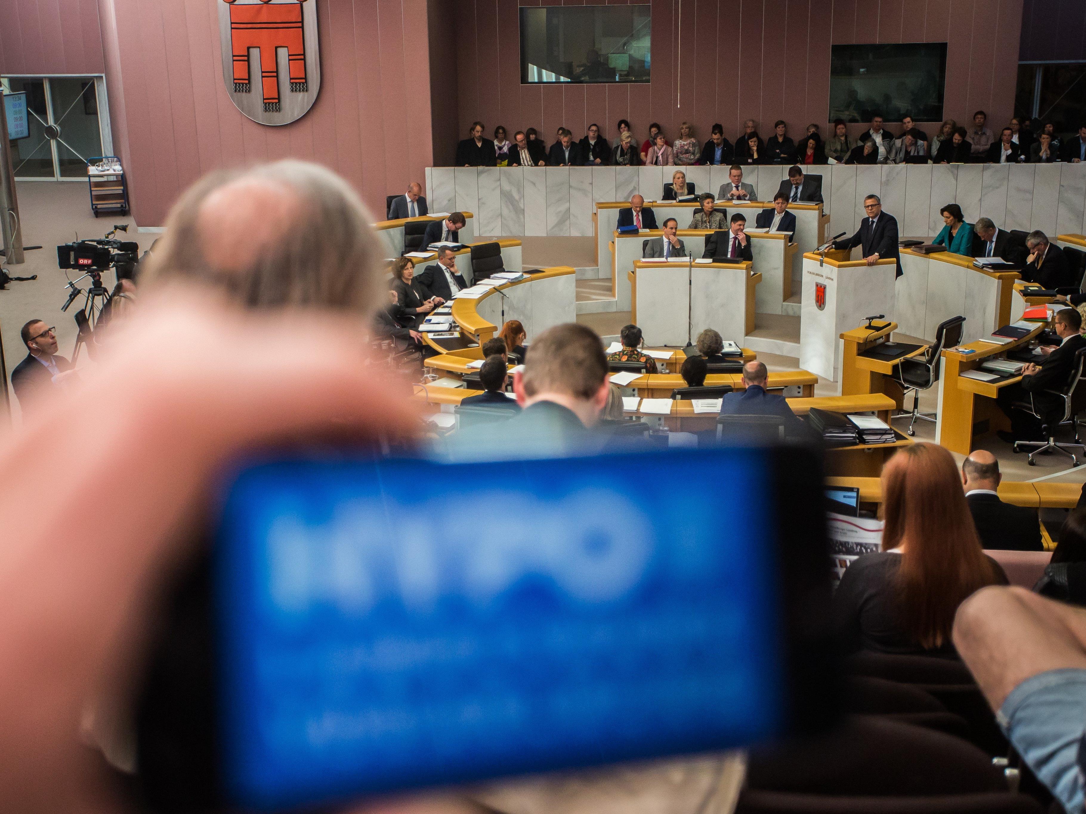 Vorstand und Aufsichtsrat wollen auf Prüfberichte und Ergebnis des Hypo-U-Ausschusses warten