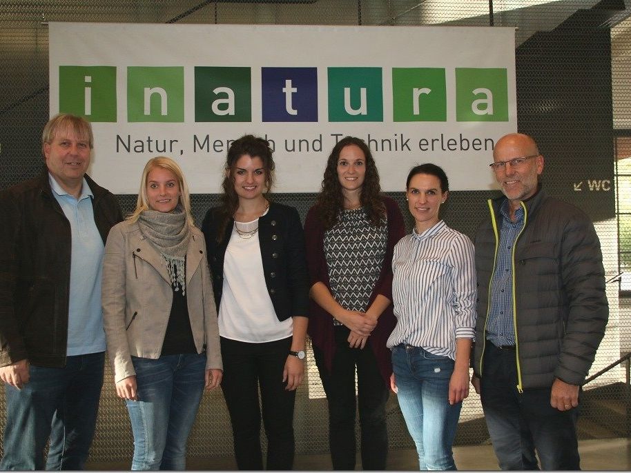 Christoph Neyer und Conny Berchtold mit Sponsorenvertretern der Sparkasse Christoph Neyer und Conny Berchtold mit Sponsorenvertretern der Sparkasse