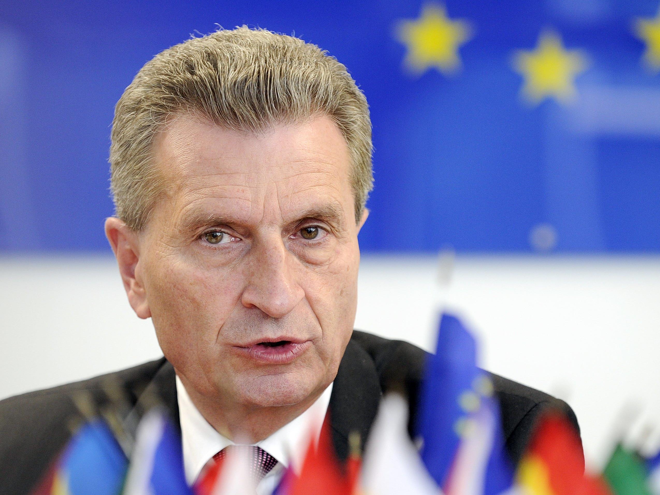 EU-Kommissar Oettinger sorgte mit einem "Schlitzaugen"-Sager für Aufregung.