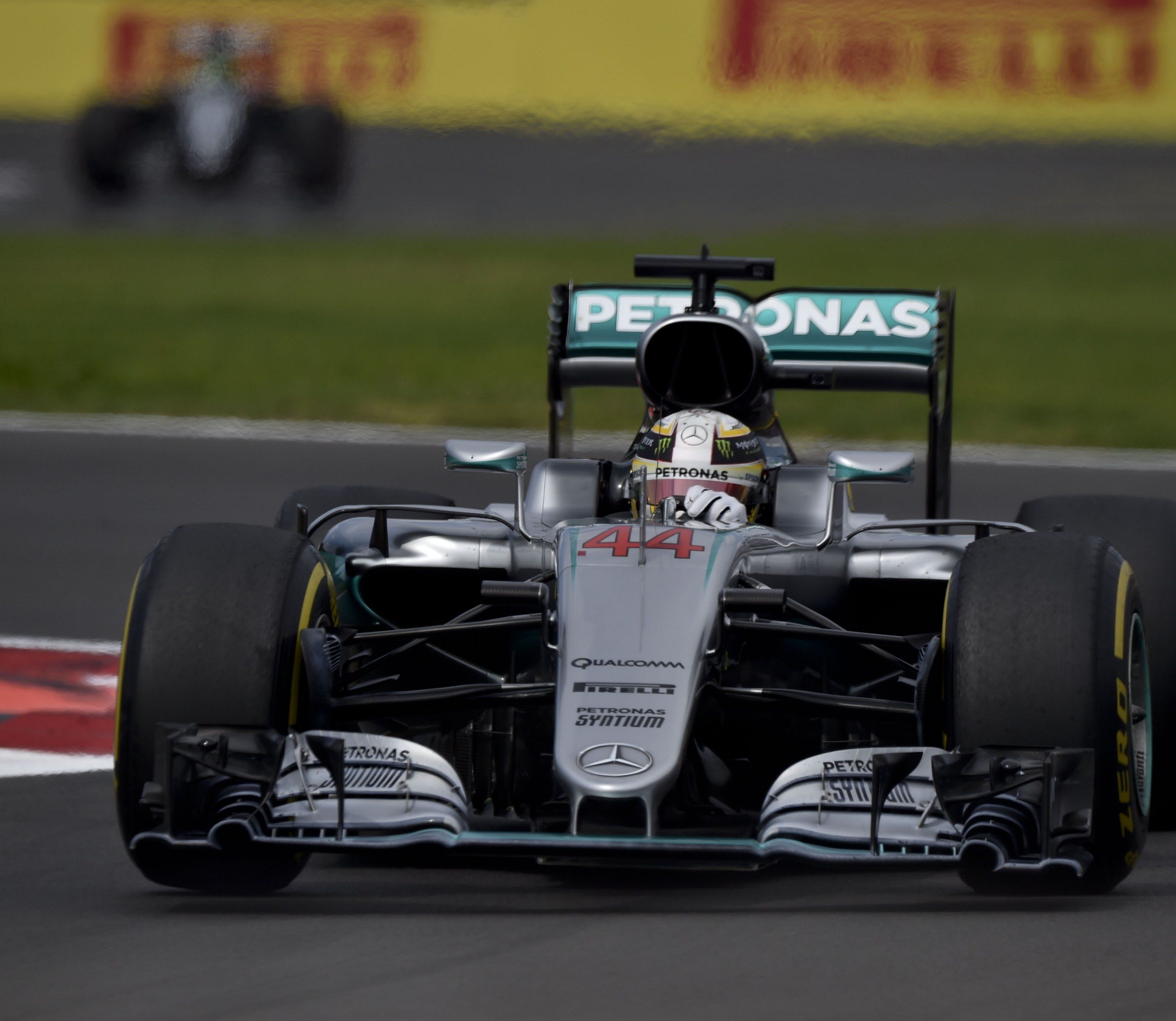 Hamilton feierte in Mexiko einen ungefährdeten Sieg. Hamilton feierte in Mexiko einen ungefährdeten Sieg.