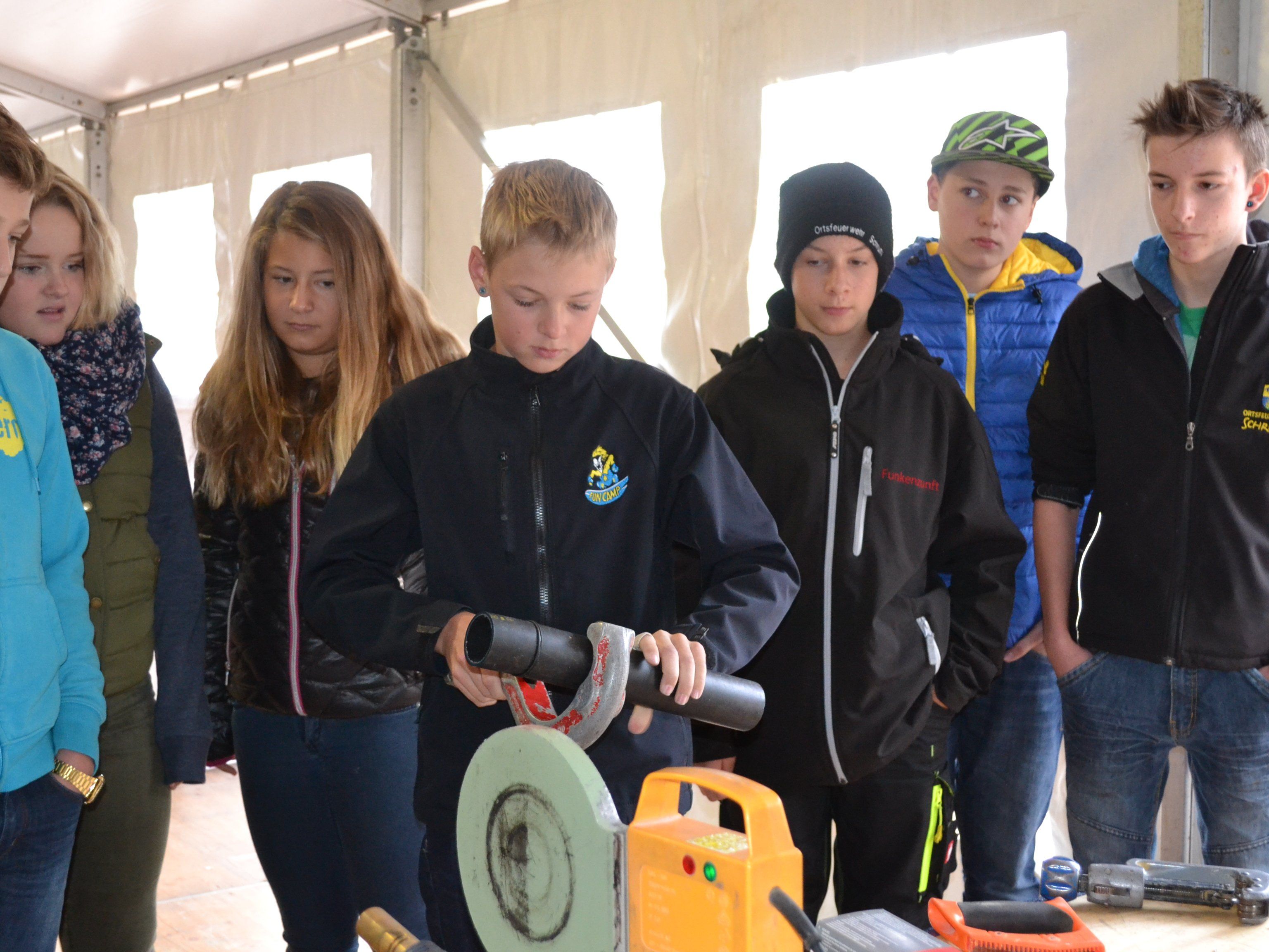 Im Rahmen des Rankweiler Herbstmarktes findet unter dem Titel „Wir drehen auf!“ am 7. und 8. Oktober die Vorausscheidung zum Bundeslehrlingswettbewerb statt. Im Rahmen des Rankweiler Herbstmarktes findet unter dem Titel „Wir drehen auf!“ am 7. und 8. Oktober die Vorausscheidung zum Bundeslehrlingswettbewerb statt.