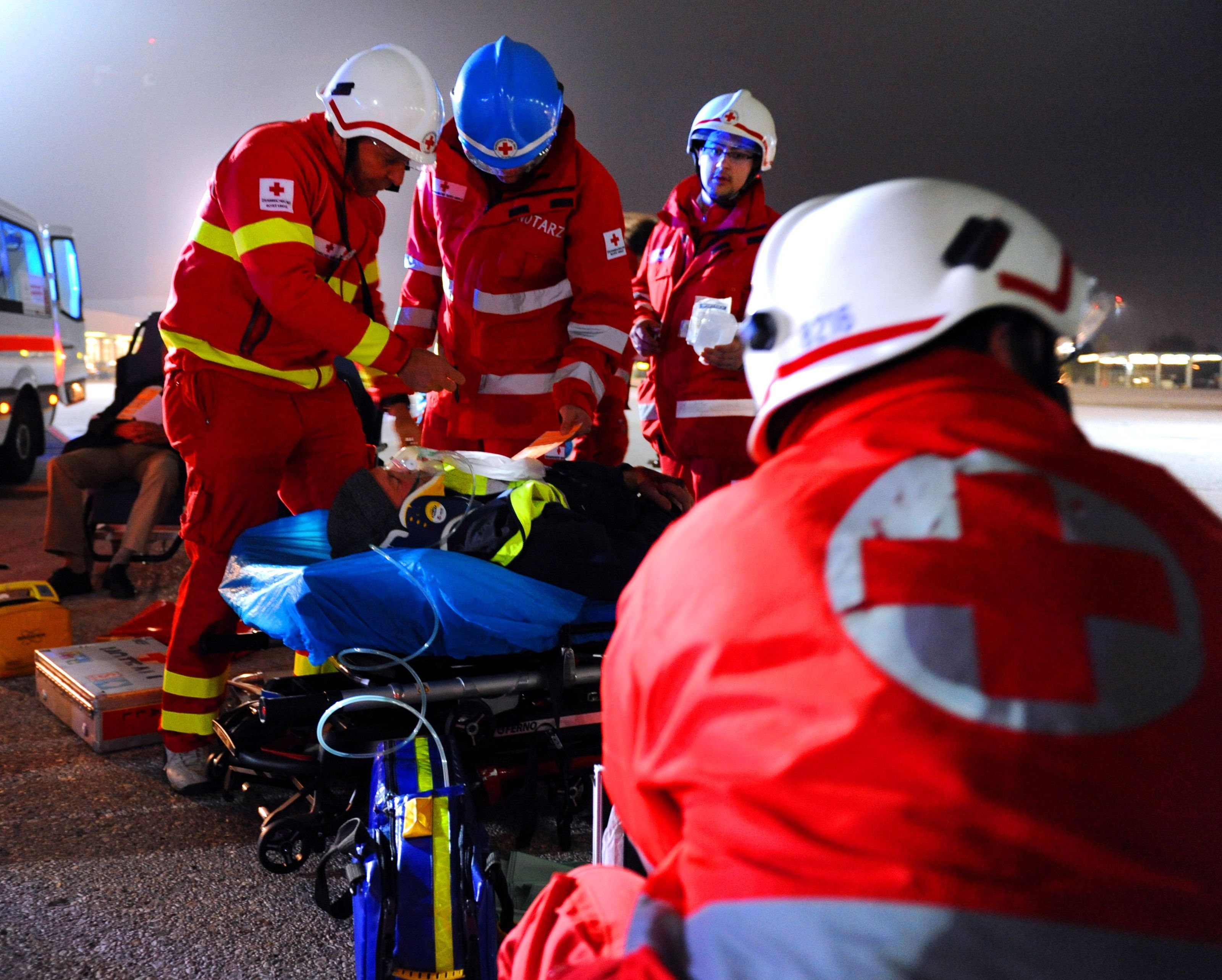 Vier Familienmitglieder erlitten eine CO-Vergiftung. Vier Familienmitglieder erlitten eine CO-Vergiftung.