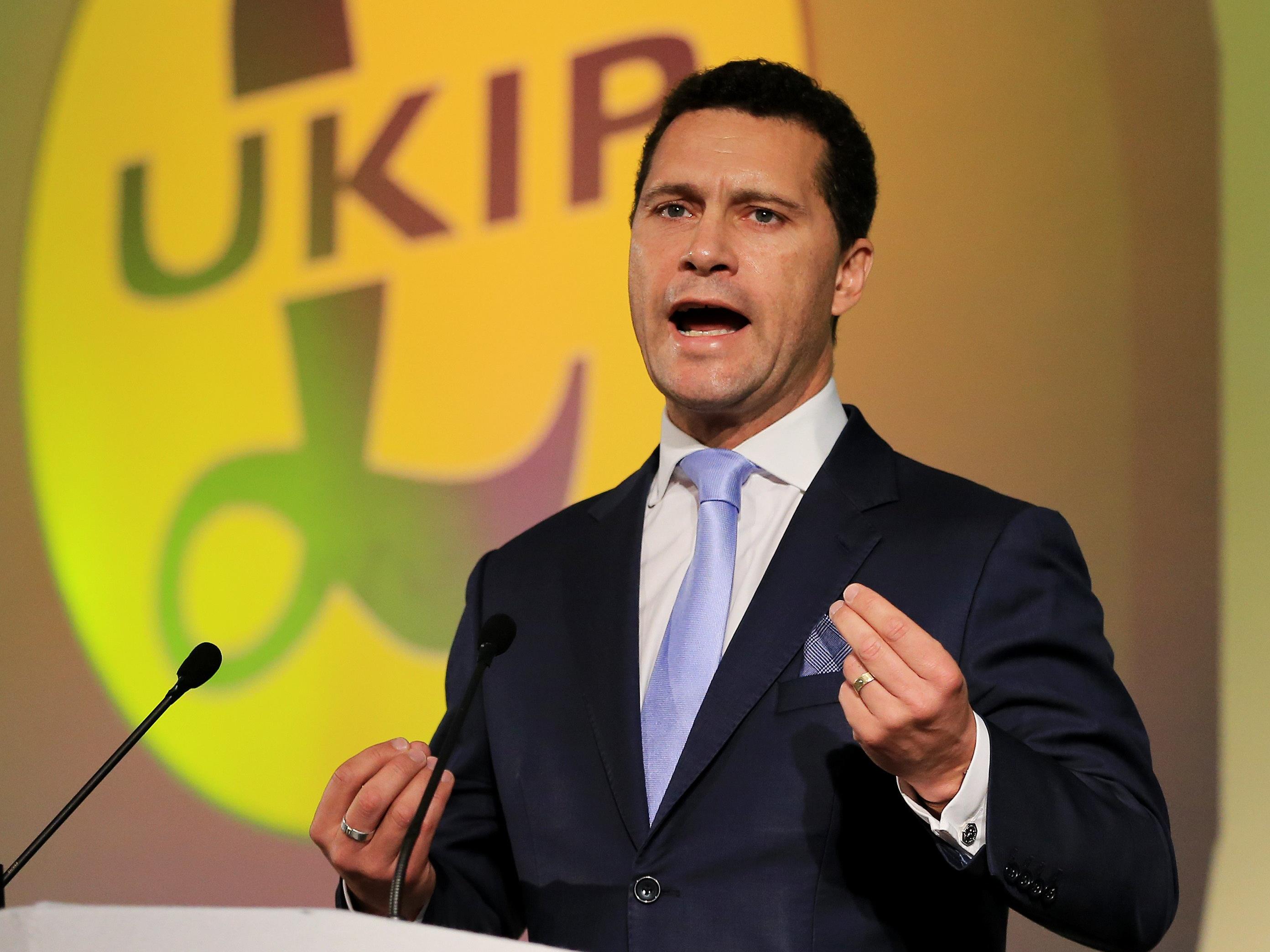 Ukip-Politiker Steven Woolfe soll nach einer Auseinandersetzung mit einem Parteikollegen in kritischem Zustand sein.