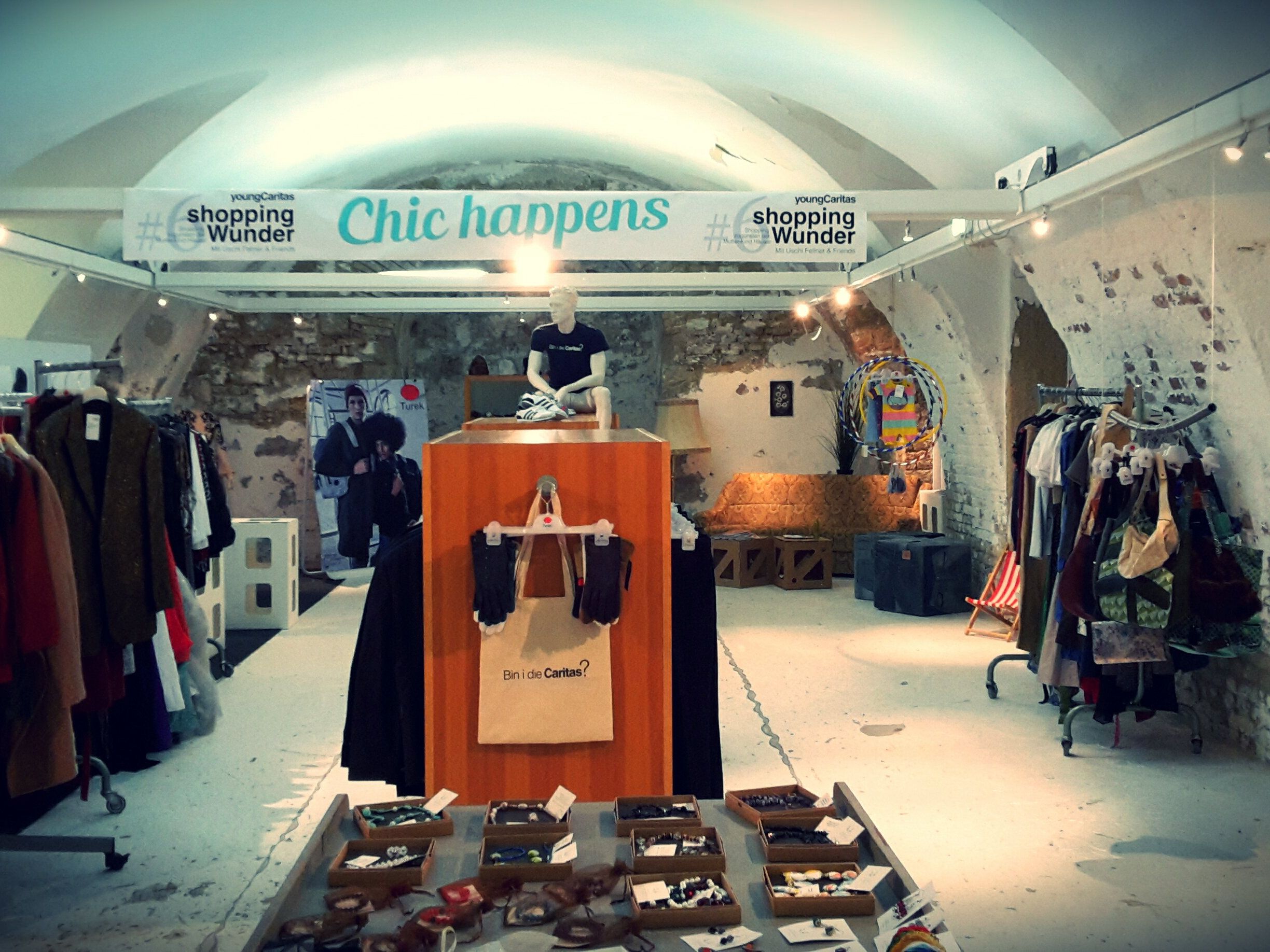 Shoppen und gleichzeitig etwas Gutes tun. Shoppen und gleichzeitig etwas Gutes tun.