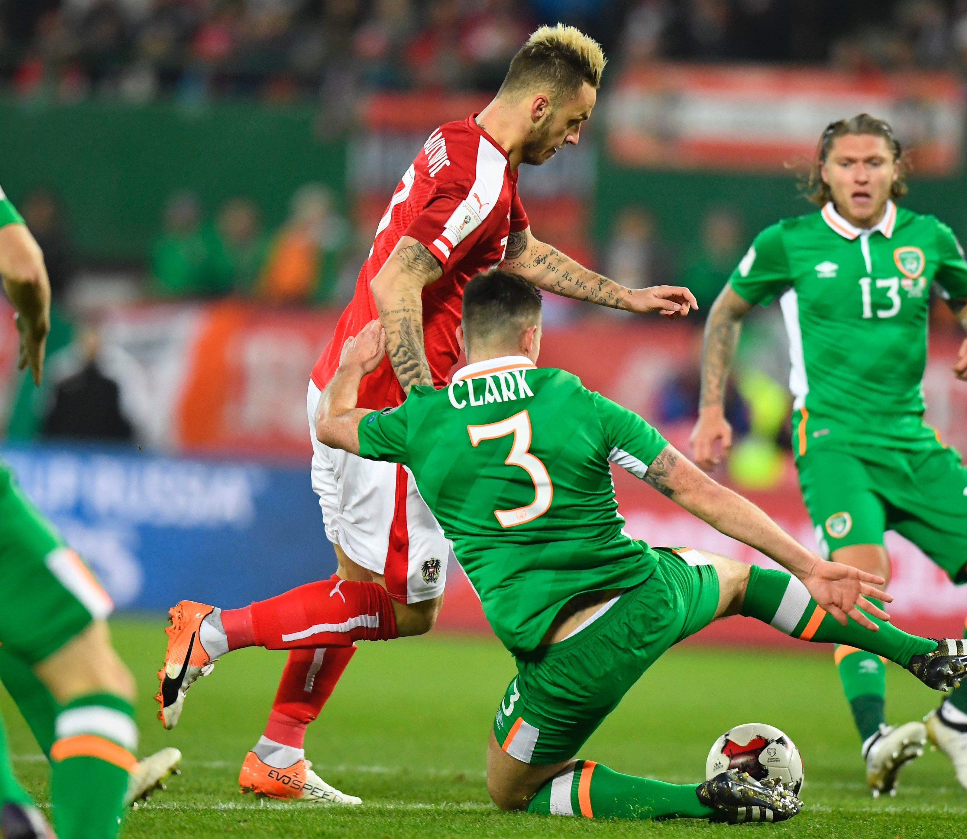 Für Arnautovic und Co. war gegen robuste Iren heute kein Durchkommen. Für Arnautovic und Co. war gegen robuste Iren heute kein Durchkommen.