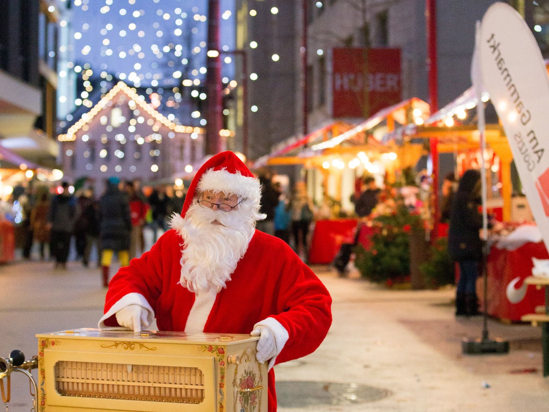 Am ersten Dezember Wochenende erstrahlt der Garnmarkt in hellem Glanz