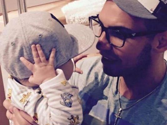 Sohn Alessio steht nun an erster Stelle. Sohn Alessio steht nun an erster Stelle.