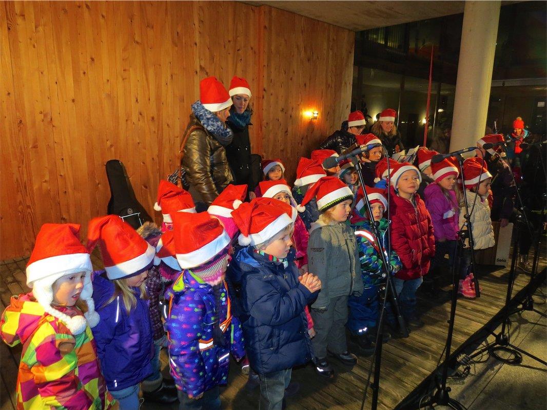 Nicht nur der Kinderchor Frohsinn Nofels, sondern auch die Kinder vom Kindergarten Franz-Heim-Gasse sind heuer wieder dabei.