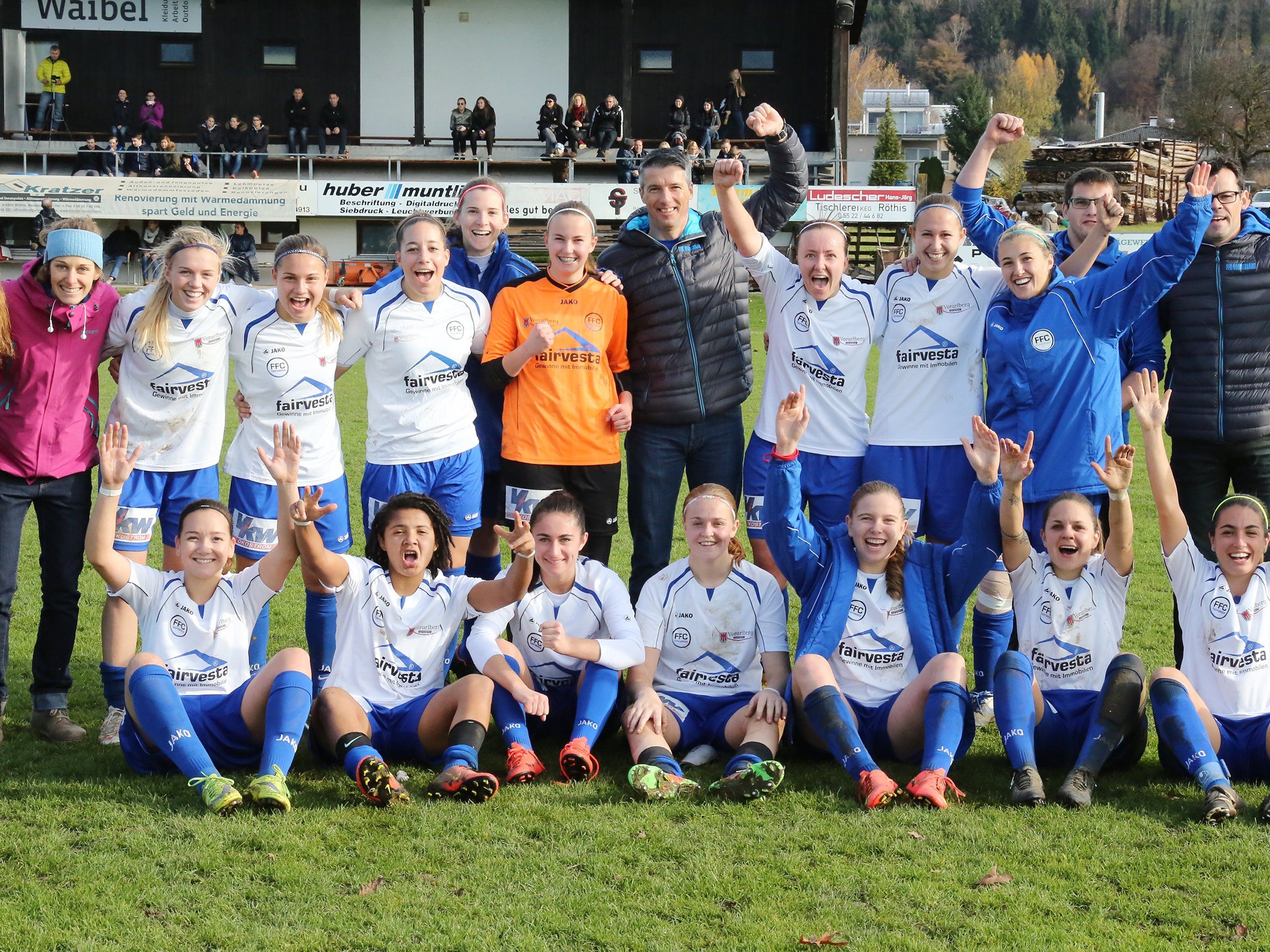 Das Vorderländer Erfolgsteam nach dem historischen Cupsieg Das Vorderländer Erfolgsteam nach dem historischen Cupsieg