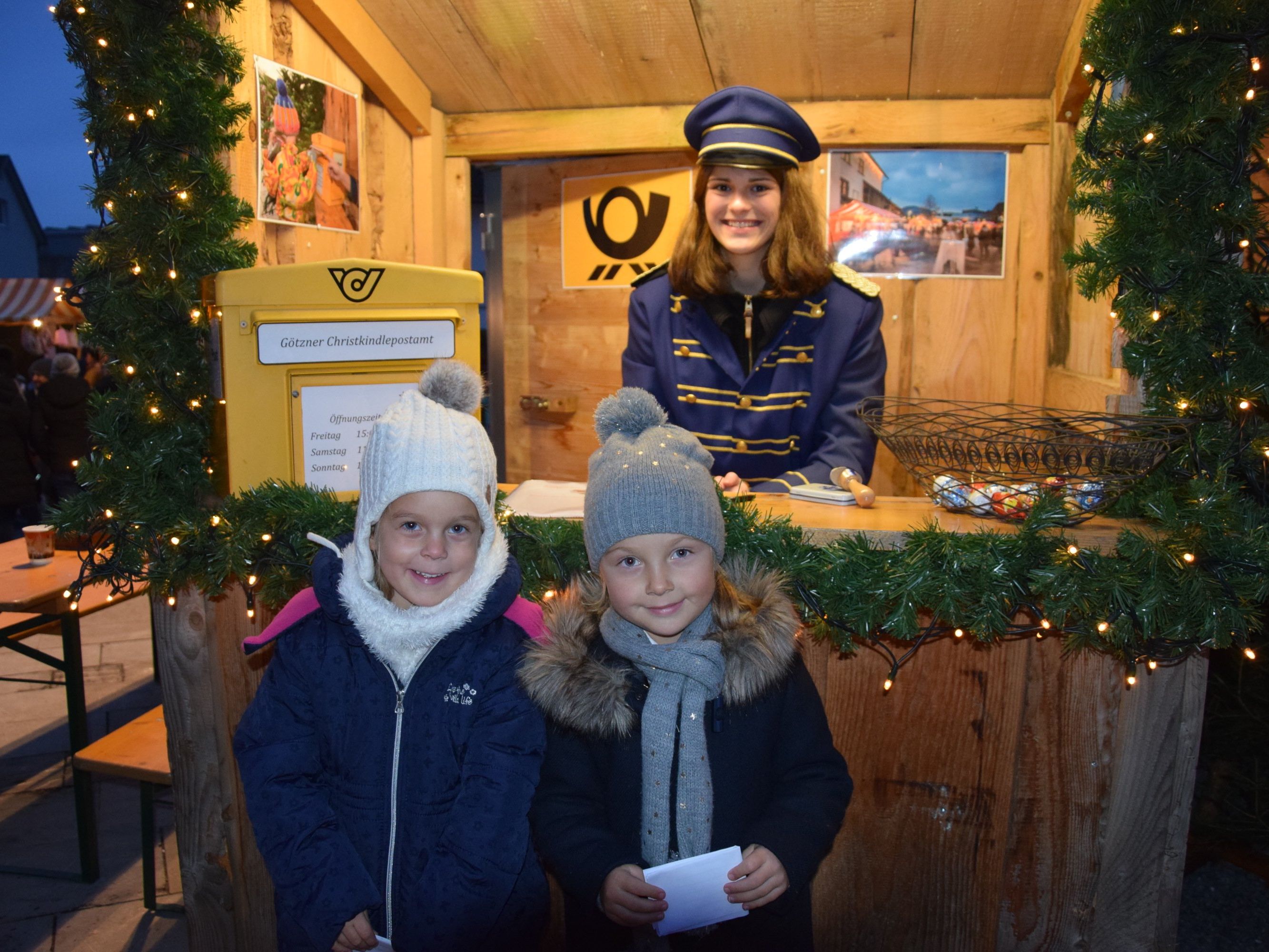 Ein besonderes Highlight für die Kinder - das Christkindelpostamt neben dem Jonas Schlössle Ein besonderes Highlight für die Kinder - das Christkindelpostamt neben dem Jonas Schlössle