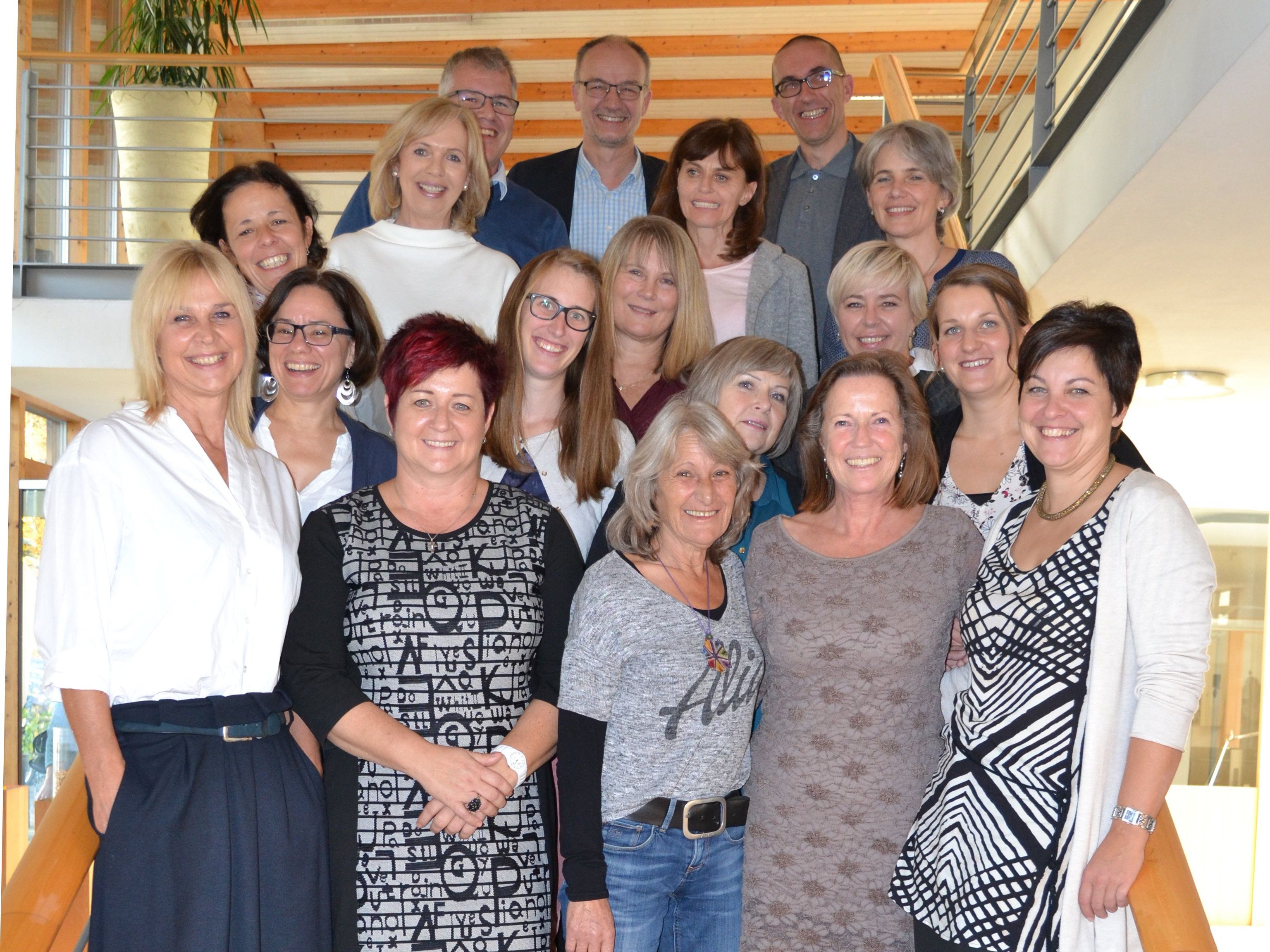 Die Lehrgangs-Absolventen. Die Lehrgangs-Absolventen.