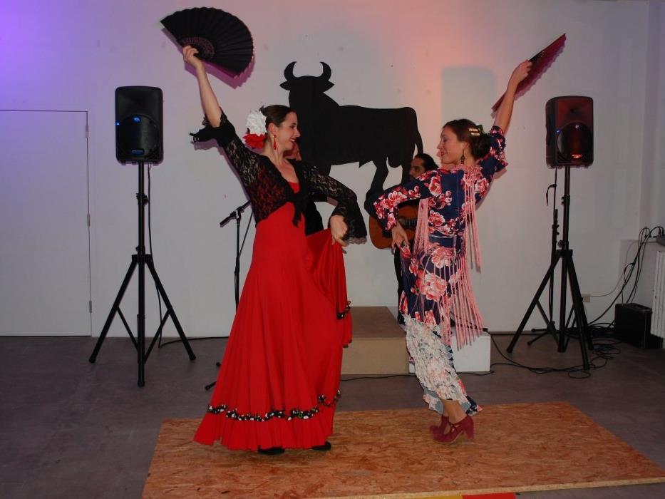 Die beiden spanischen Flamenco-Tänzerinnen verstanden ihr Handwerk bestens.