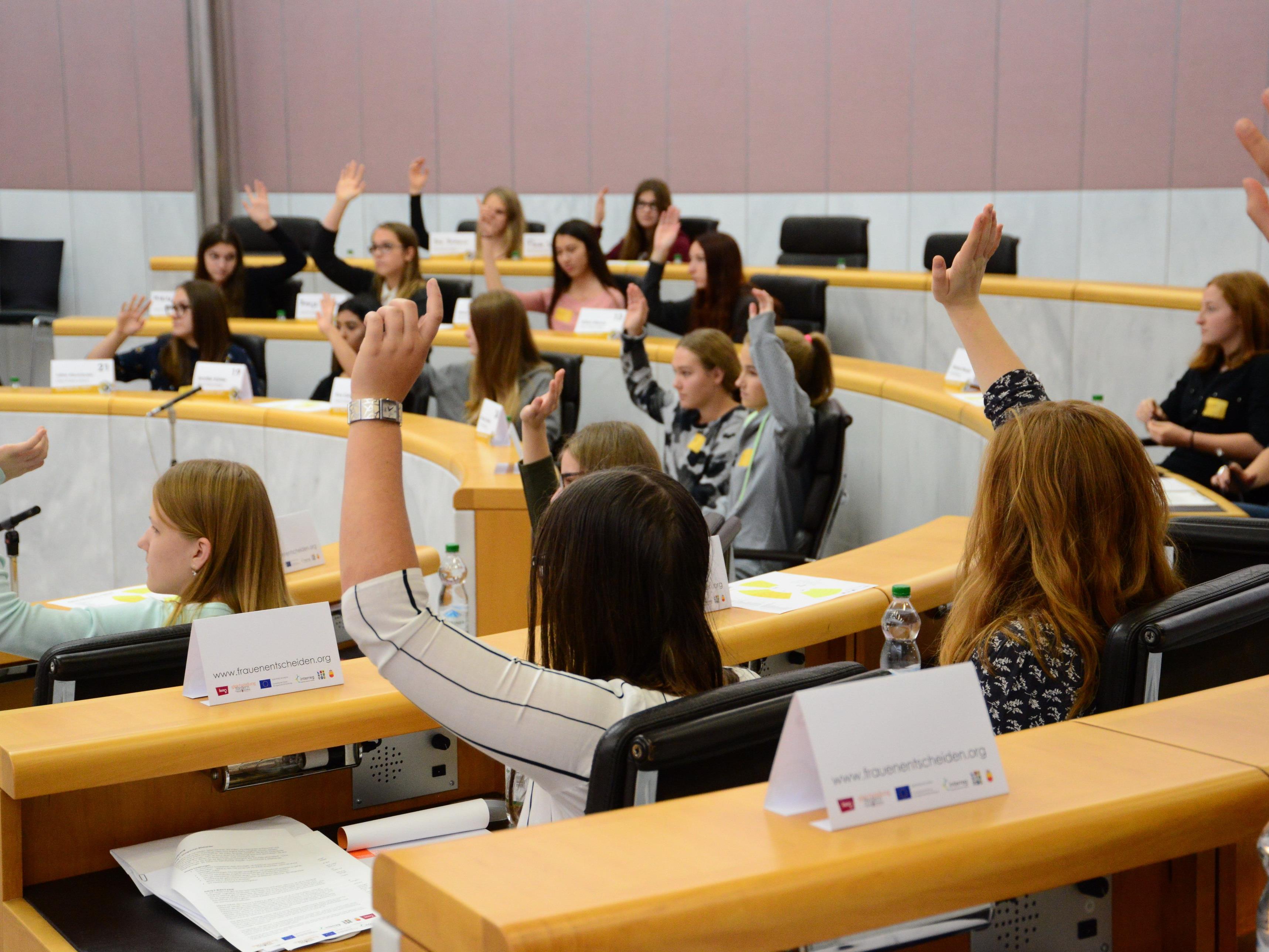 In Bregenzer tagte am Samstag das erste Mädchenparlament.
