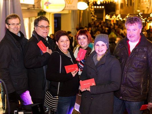 Die Gewinnübergaben finden auch heuer im Rahmen des Christkindlemarkts in der Mühlgasse statt. Die Gewinnübergaben finden auch heuer im Rahmen des Christkindlemarkts in der Mühlgasse statt.