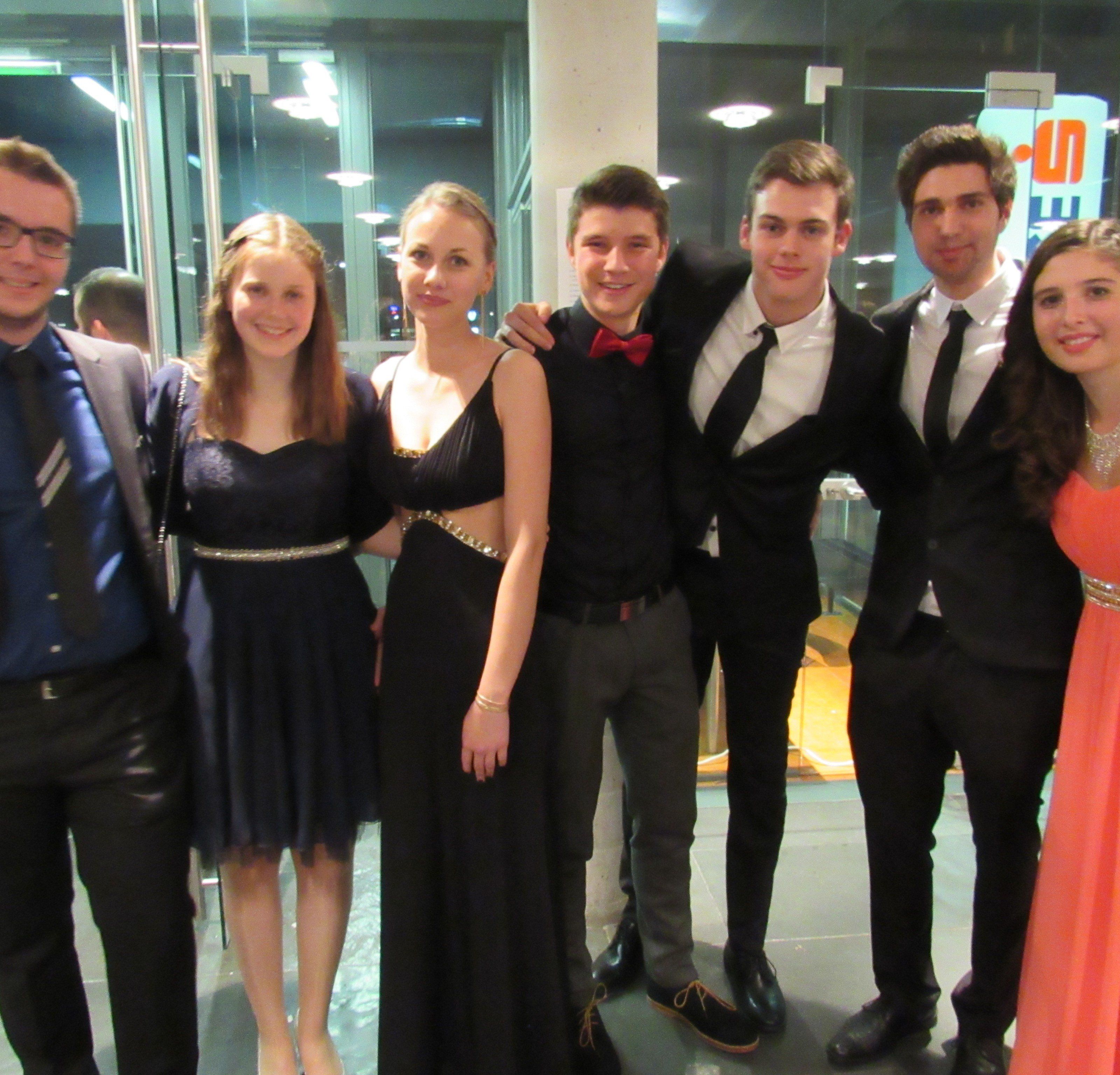 Musik, Tanz und schöne Garderoben im "Cubus" in Wolfurt. Musik, Tanz und schöne Garderoben im "Cubus" in Wolfurt.