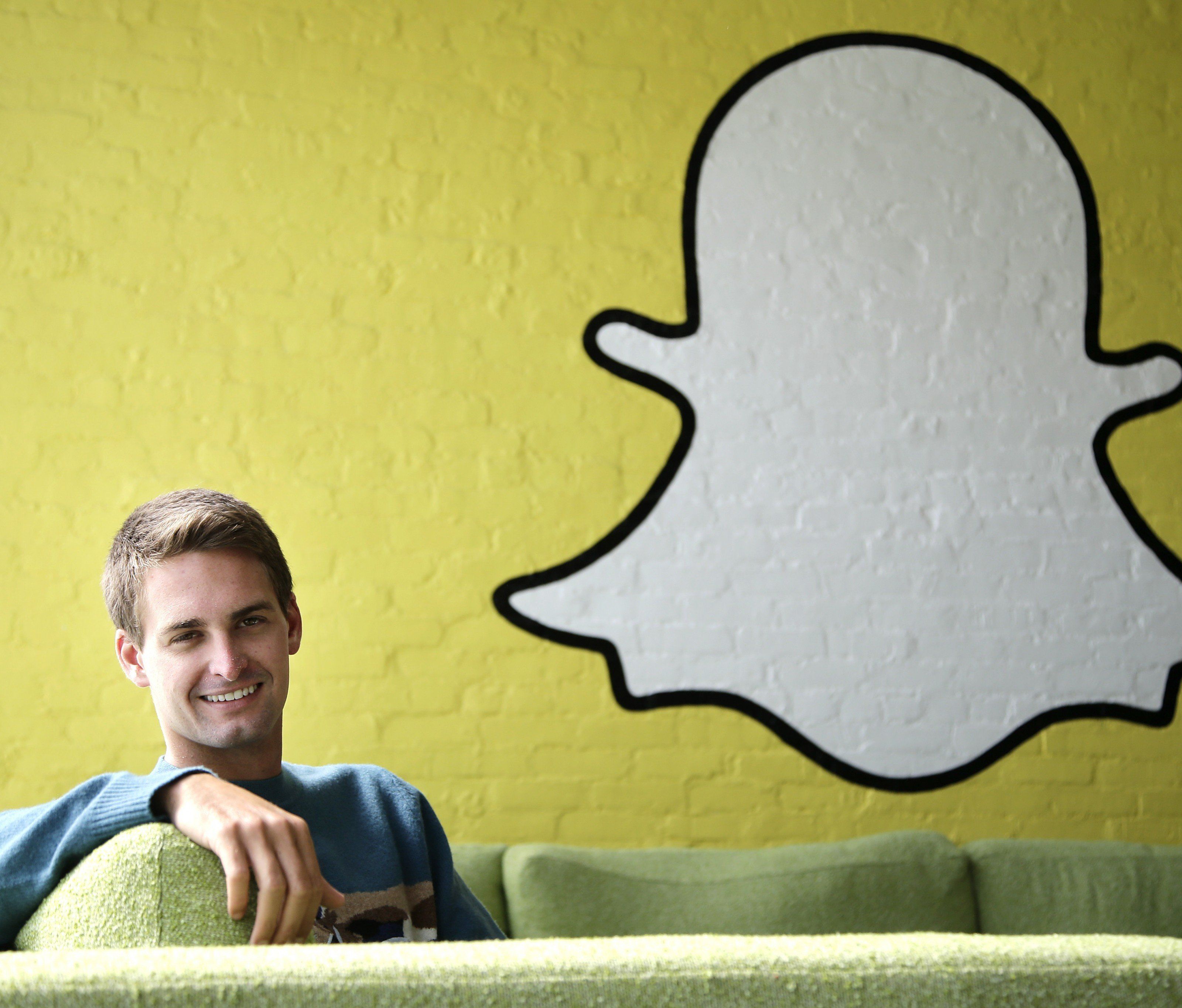 CEO Evan Spiegel will mit Snapchat an die Börse. CEO Evan Spiegel will mit Snapchat an die Börse.
