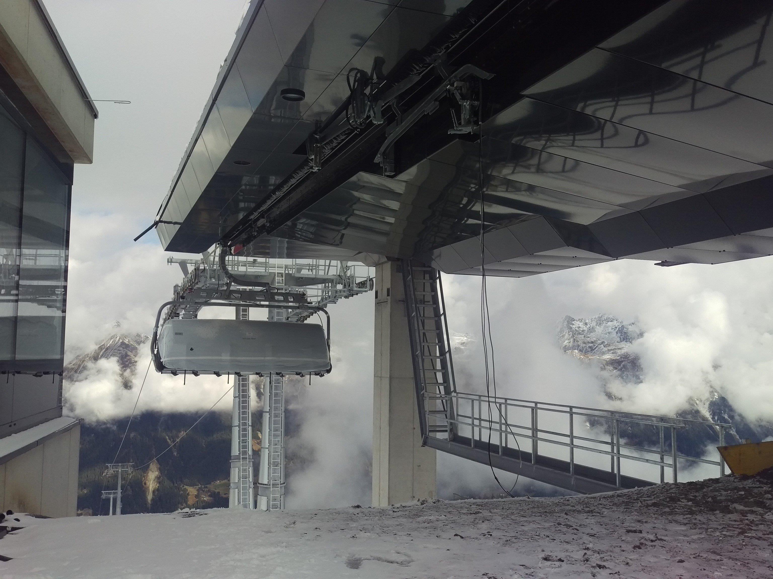 Die Bauarbeiten an der neuen Silvretta Bahn im Silvretta Montafon sind fast abgeschlossen. Bevor sie am 10. Dezember ihren regulären Betrieb aufnimmt, sind noch mehrere Testfahrten nötig.