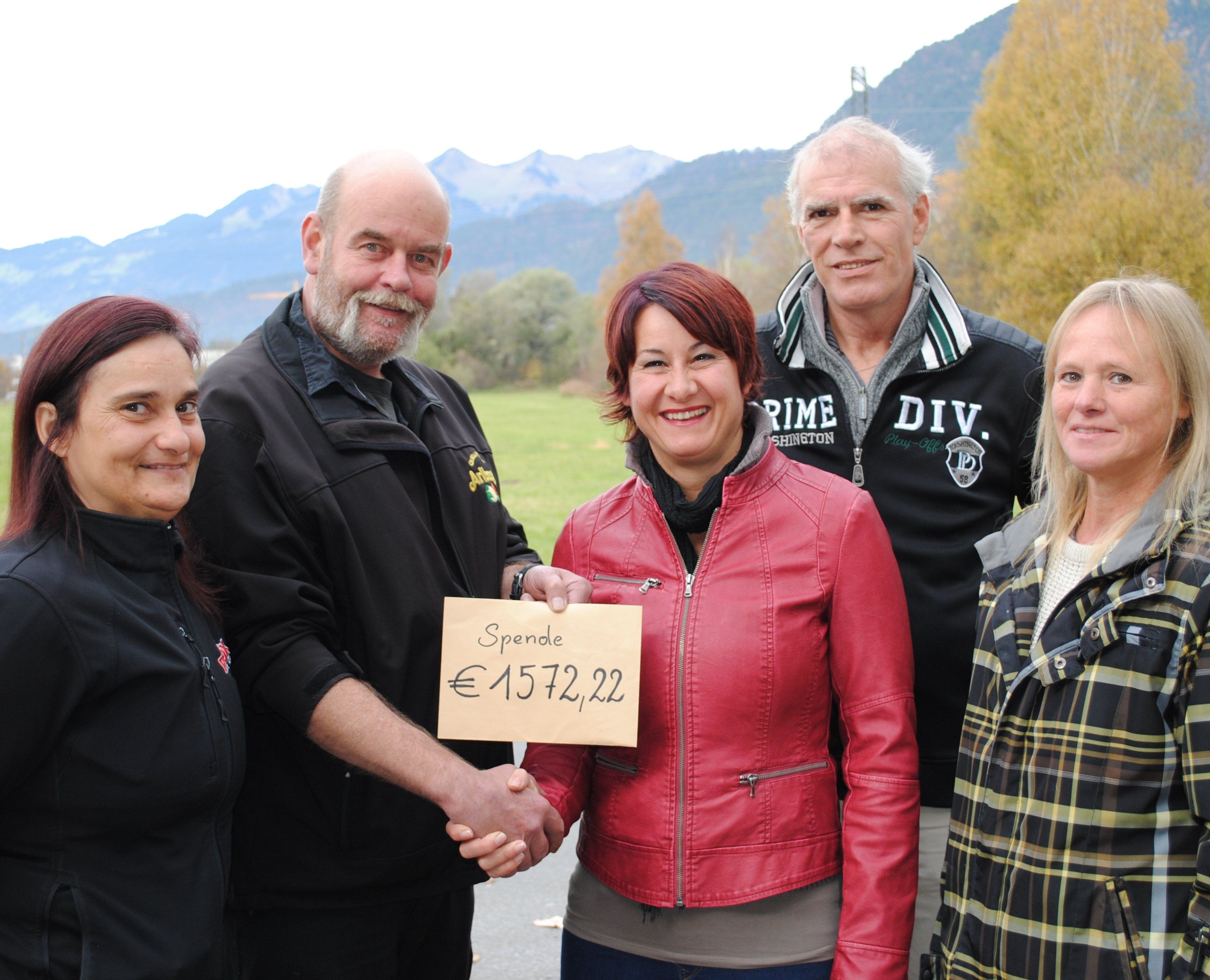 v.Li.: Eveline Gasperi, Günter Gasperi, Susanne Marosch, Hubert Wenter und Herta Wenter v.Li.: Eveline Gasperi, Günter Gasperi, Susanne Marosch, Hubert Wenter und Herta Wenter