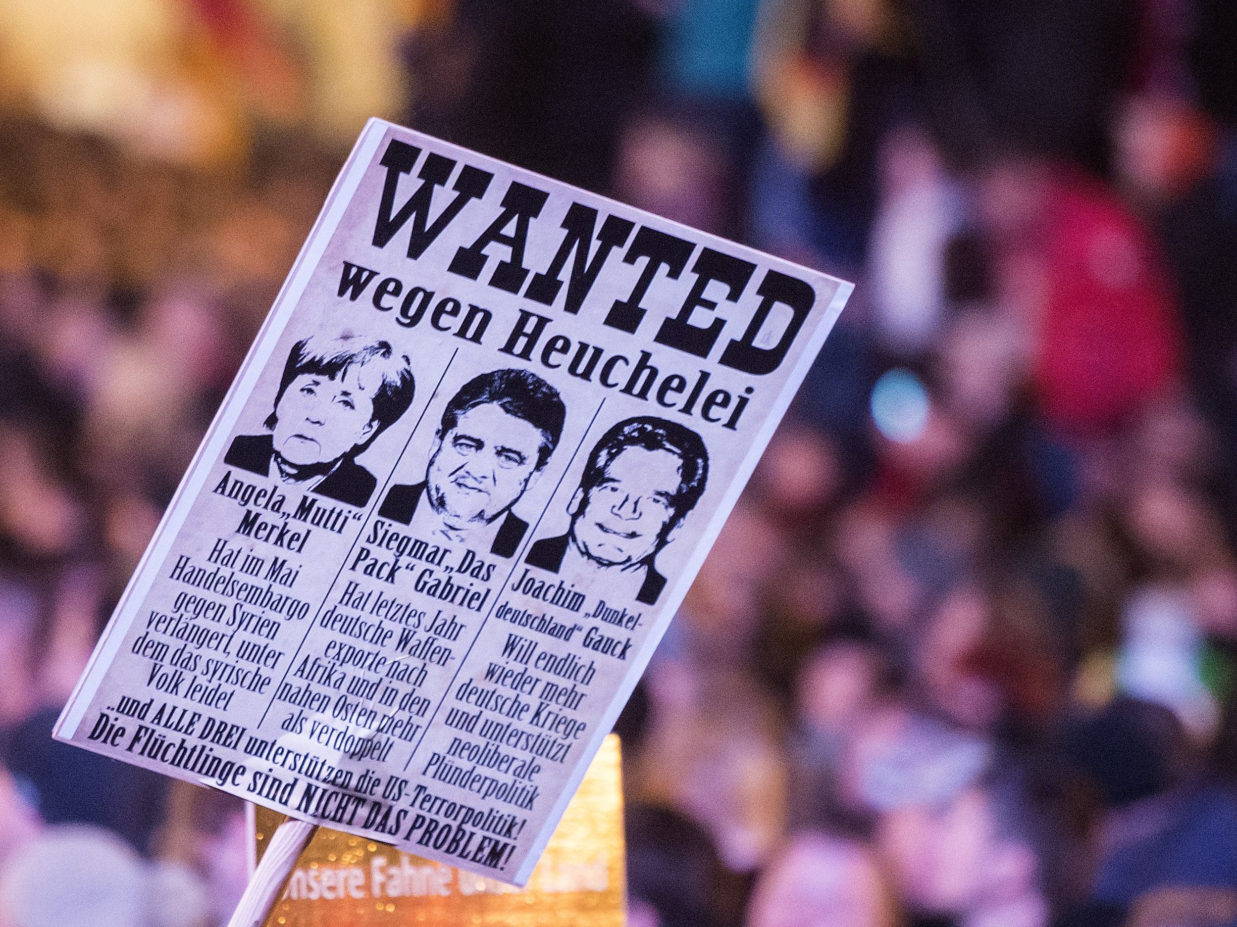 Hass gegen Merkel: Experte befürchtet Schlimmes. Hass gegen Merkel: Experte befürchtet Schlimmes.