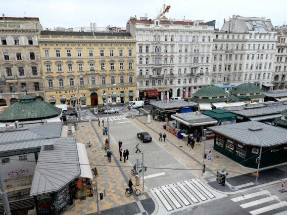 Die Attacke durch eine Unbekannte erfolgte nahe dem Naschmarkt Die Attacke durch eine Unbekannte erfolgte nahe dem Naschmarkt