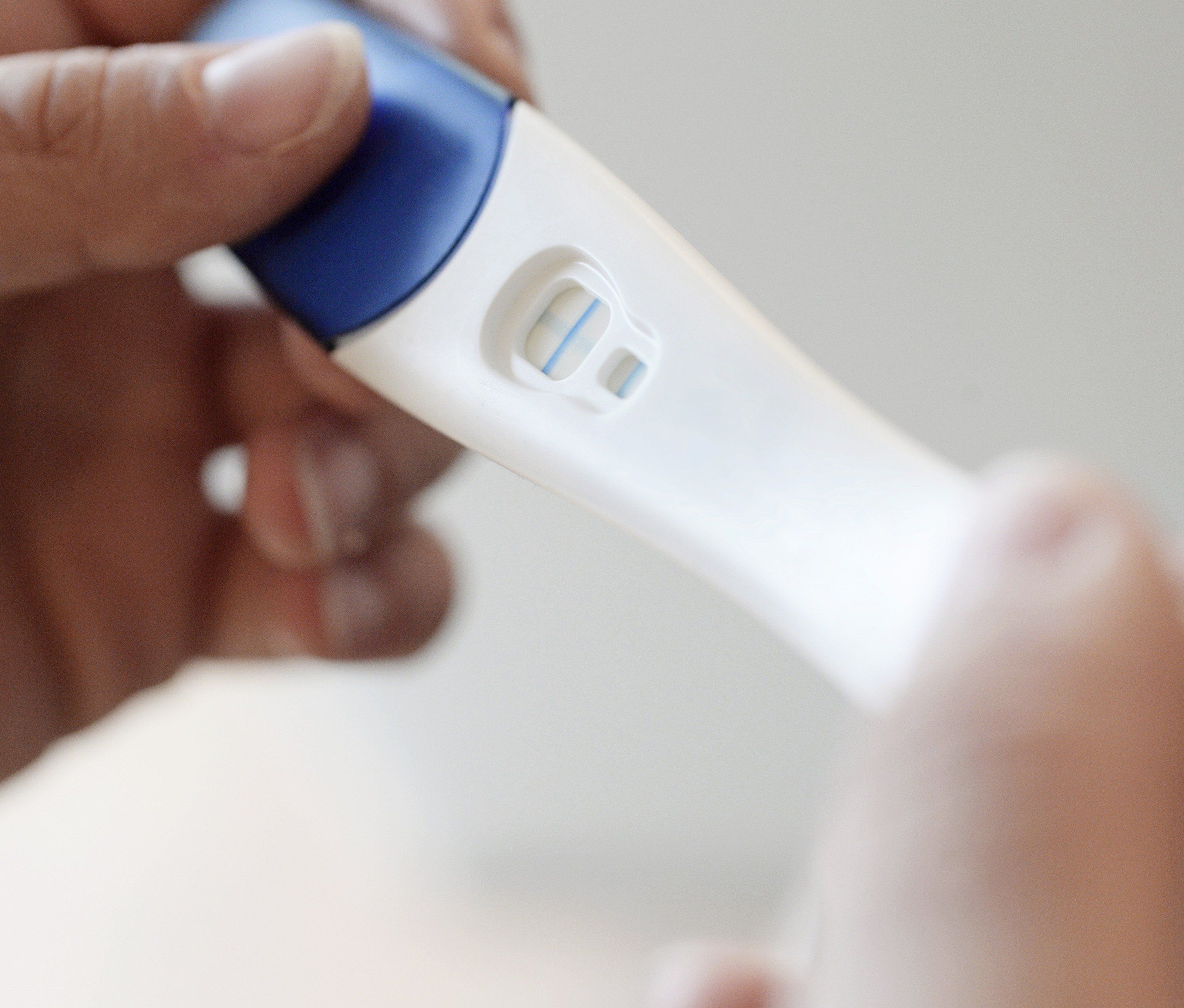 „Frauen im Schwangerschaftskonflikt stehen unter grossem Druck.“ „Frauen im Schwangerschaftskonflikt stehen unter grossem Druck.“