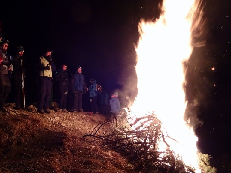 Wintersonnwendfeuer auf dem Hohen Fraßen