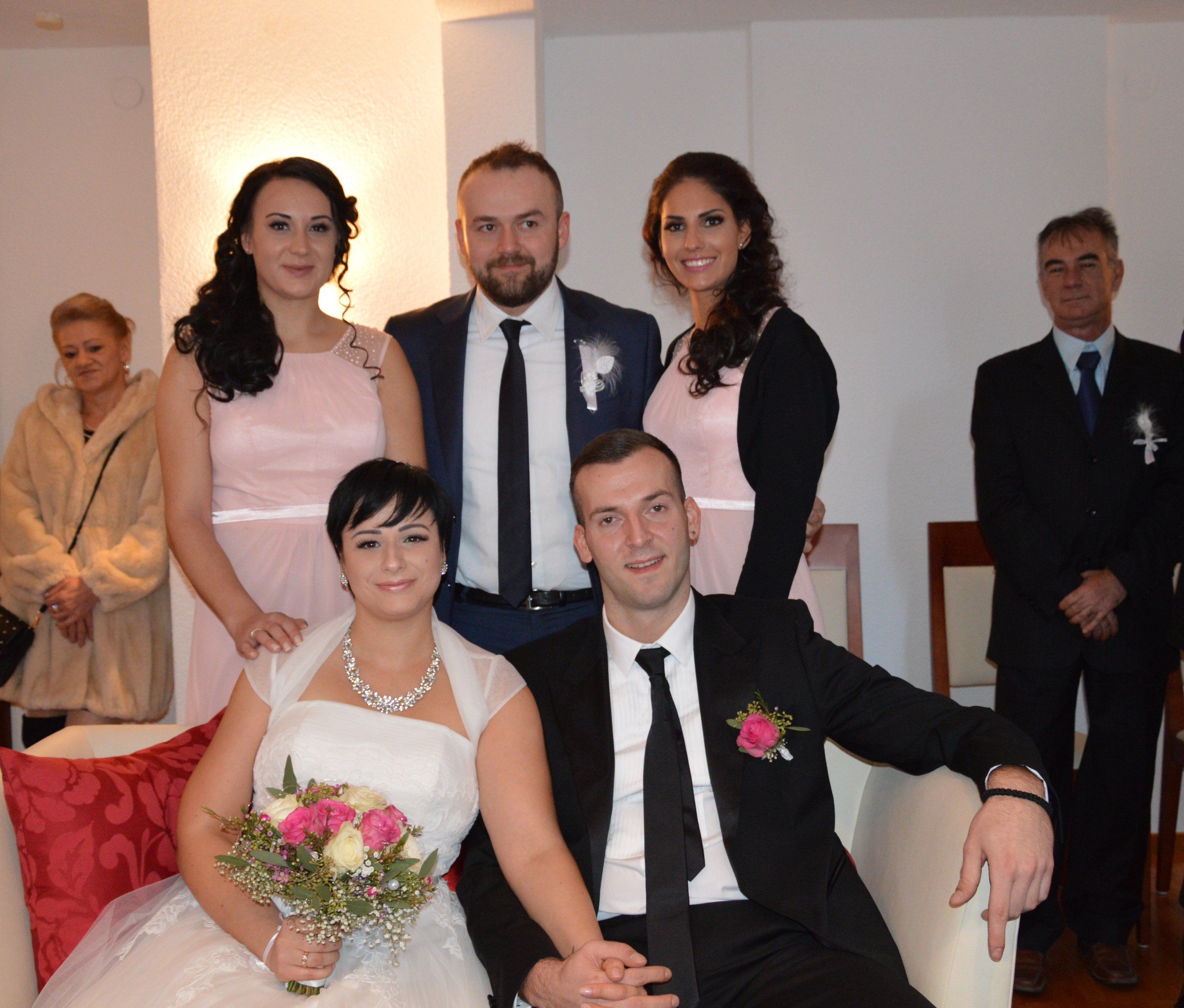 Petra Sievski und Petar Roganovic feierten Hochzeit Petra Sievski und Petar Roganovic feierten Hochzeit