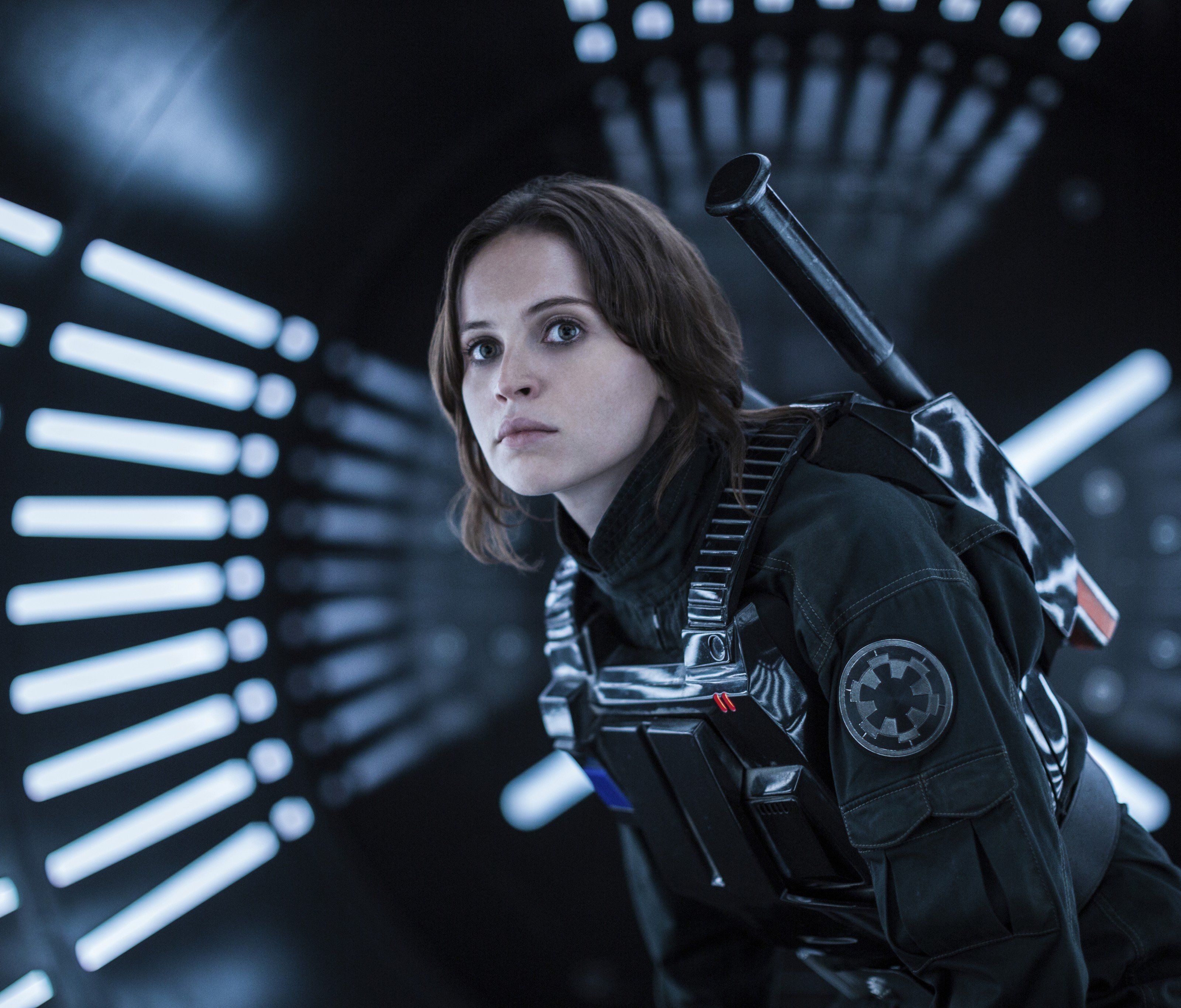 Mittwoch-Mitternacht startet "Rogue One: A Star Wars Story" in den heimischen Kinos. Mittwoch-Mitternacht startet "Rogue One: A Star Wars Story" in den heimischen Kinos.