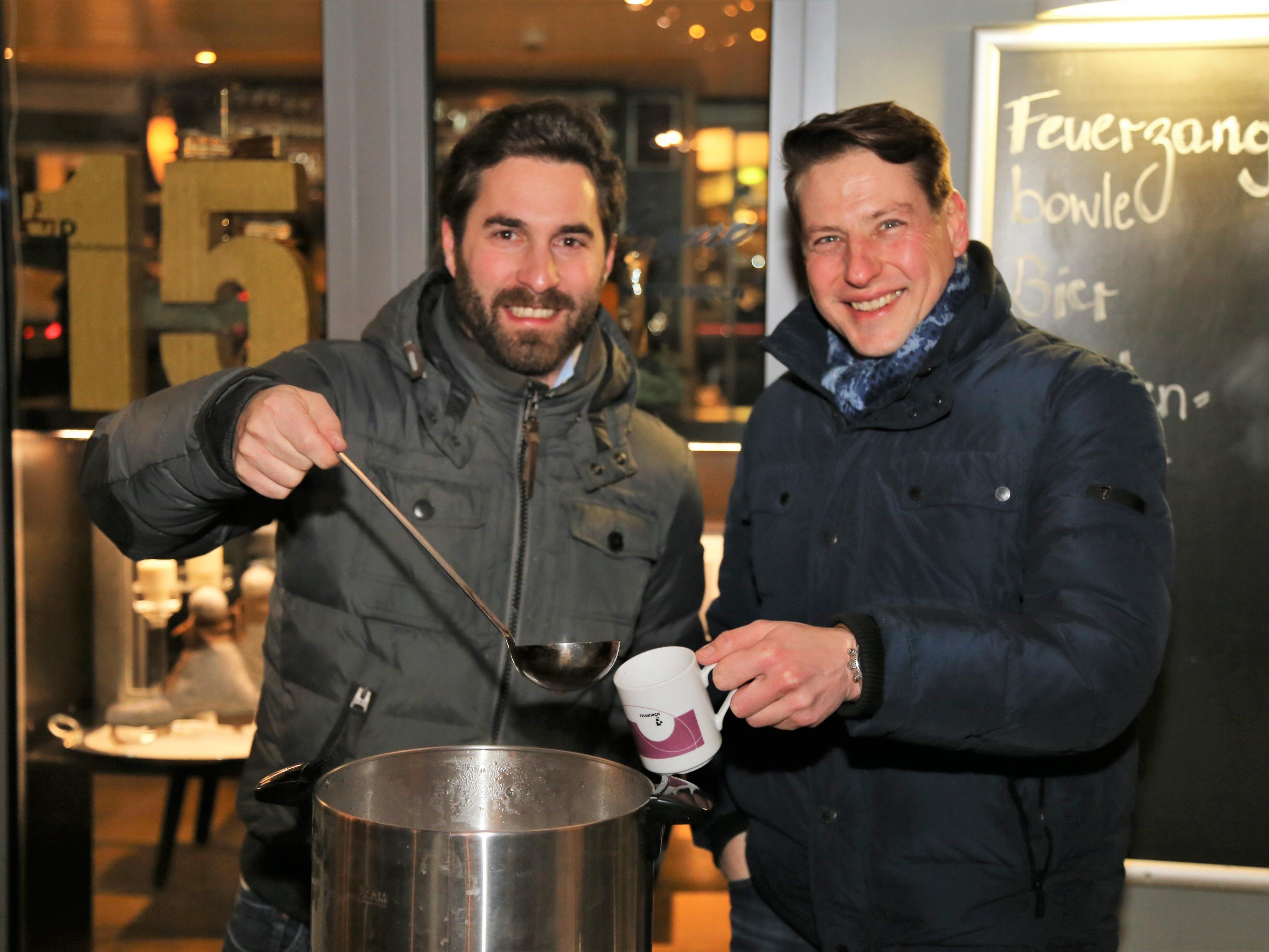 Martin Häusle und Christoph Müller (v. l.) organisierten zu zweit die kleine Charityaktion für den guten Zweck.
