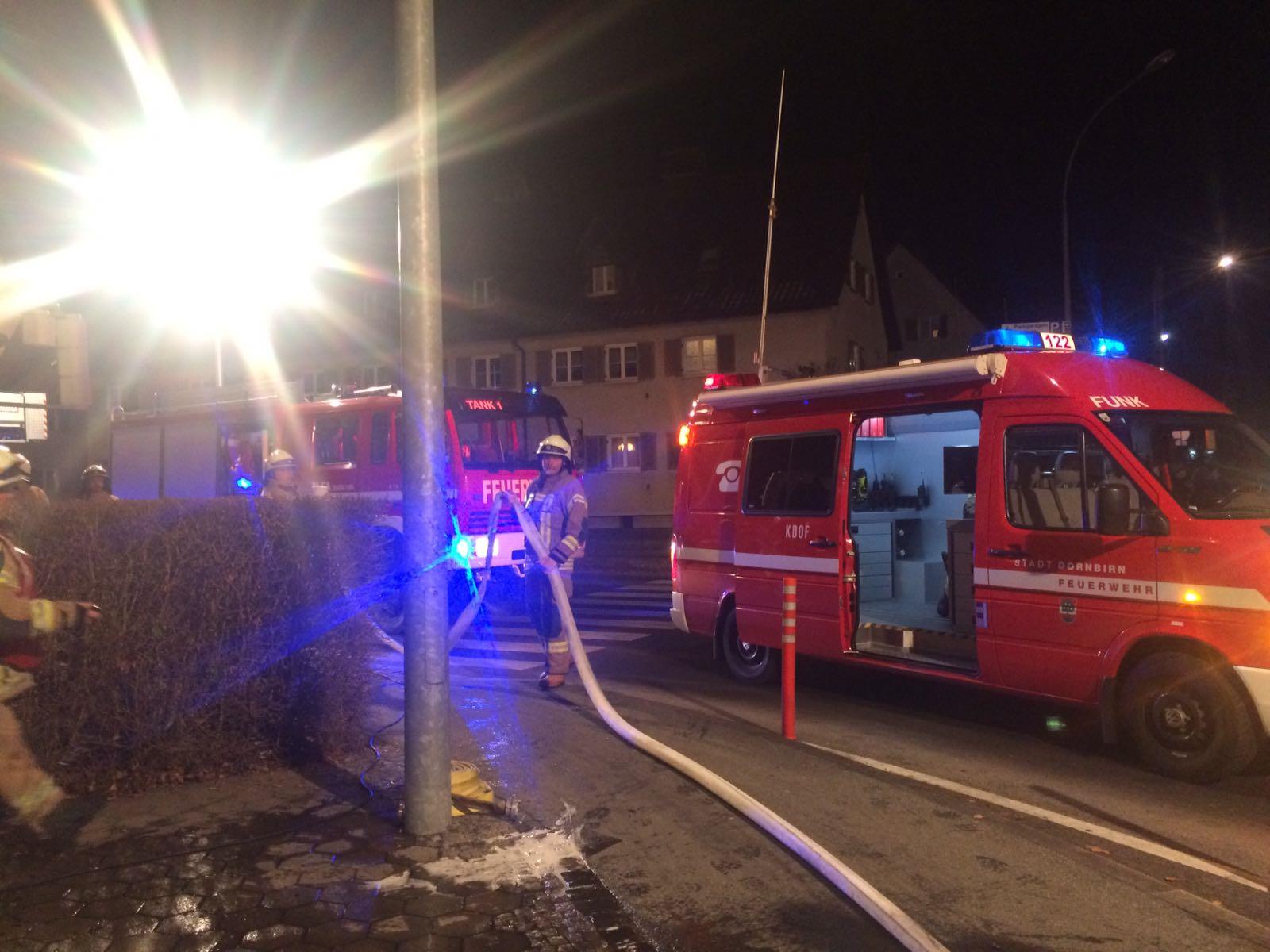 Ein Mehrparteienhaus in Dornbirn musste wegen eines Küchenbrandes zwischenzeitlich geräumt werden.