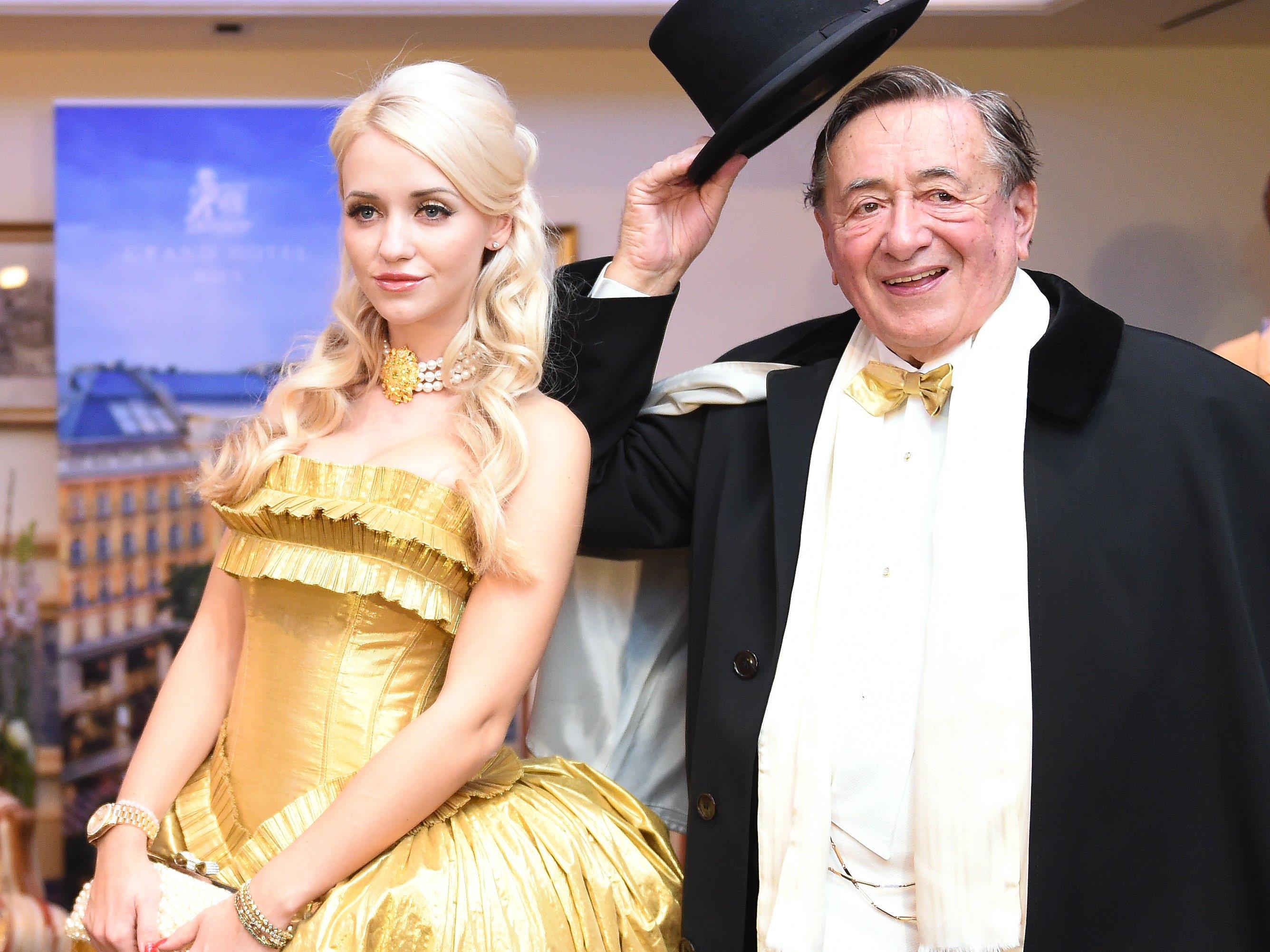 Nächstes Jahr findet der Wiener Opernball ohne "Spatzi" statt Nächstes Jahr findet der Wiener Opernball ohne "Spatzi" statt