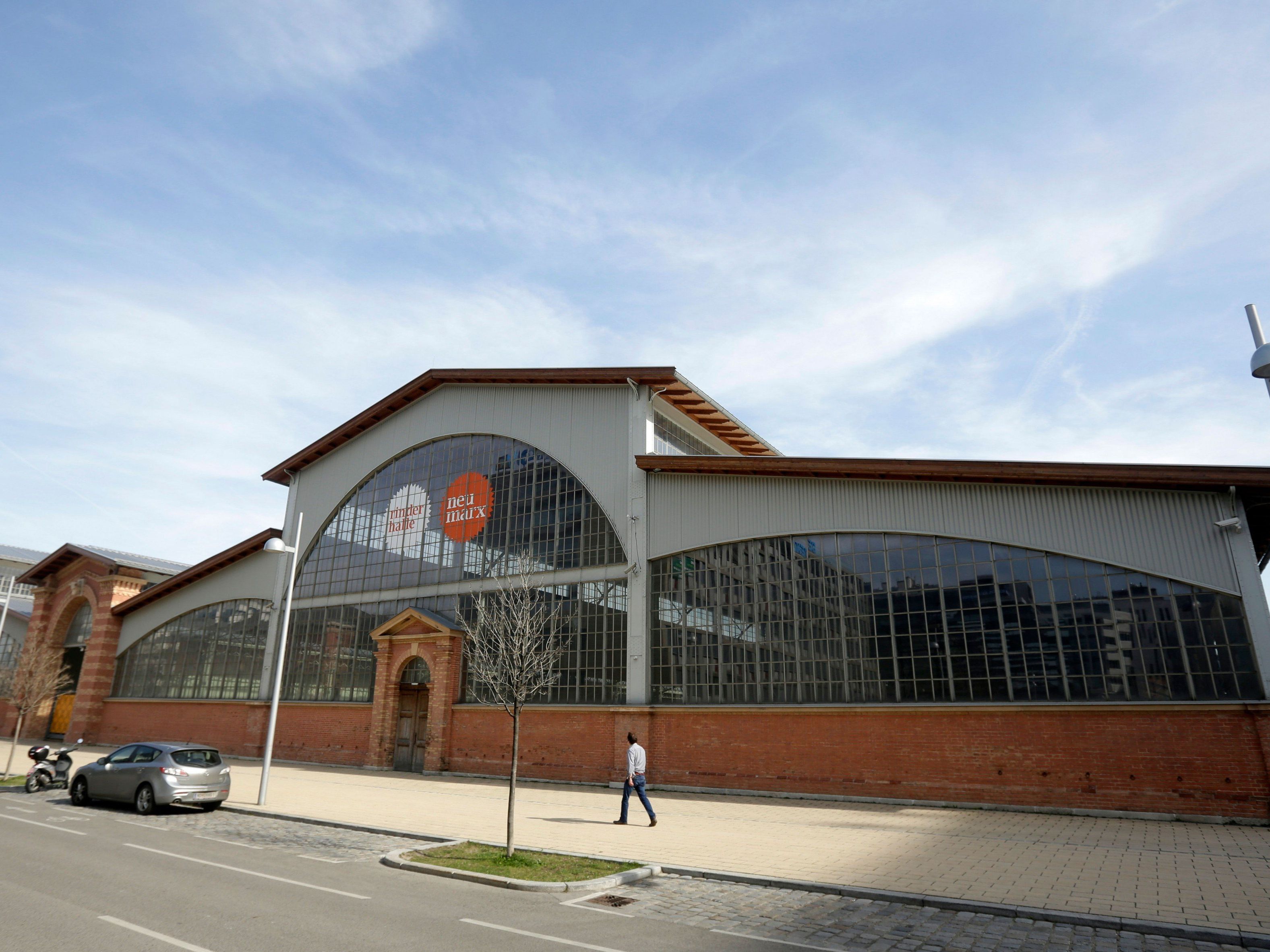 Die einstige Rinderhalle im Wiener Stadtteil St. Marx - nun "Marx Halle" Die einstige Rinderhalle im Wiener Stadtteil St. Marx - nun "Marx Halle"