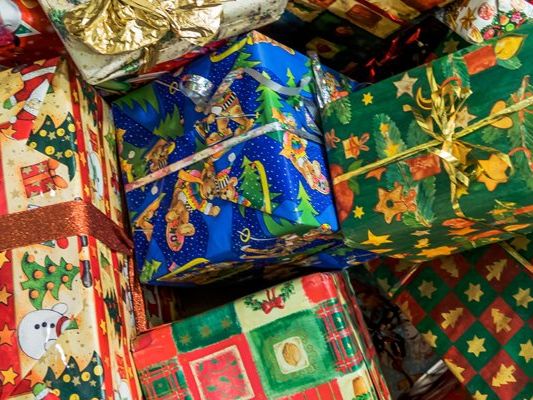 Noch auf der Suche nach dem passenden Geschenk? Dann auf zum Weihnachts-PopUp. Noch auf der Suche nach dem passenden Geschenk? Dann auf zum Weihnachts-PopUp.