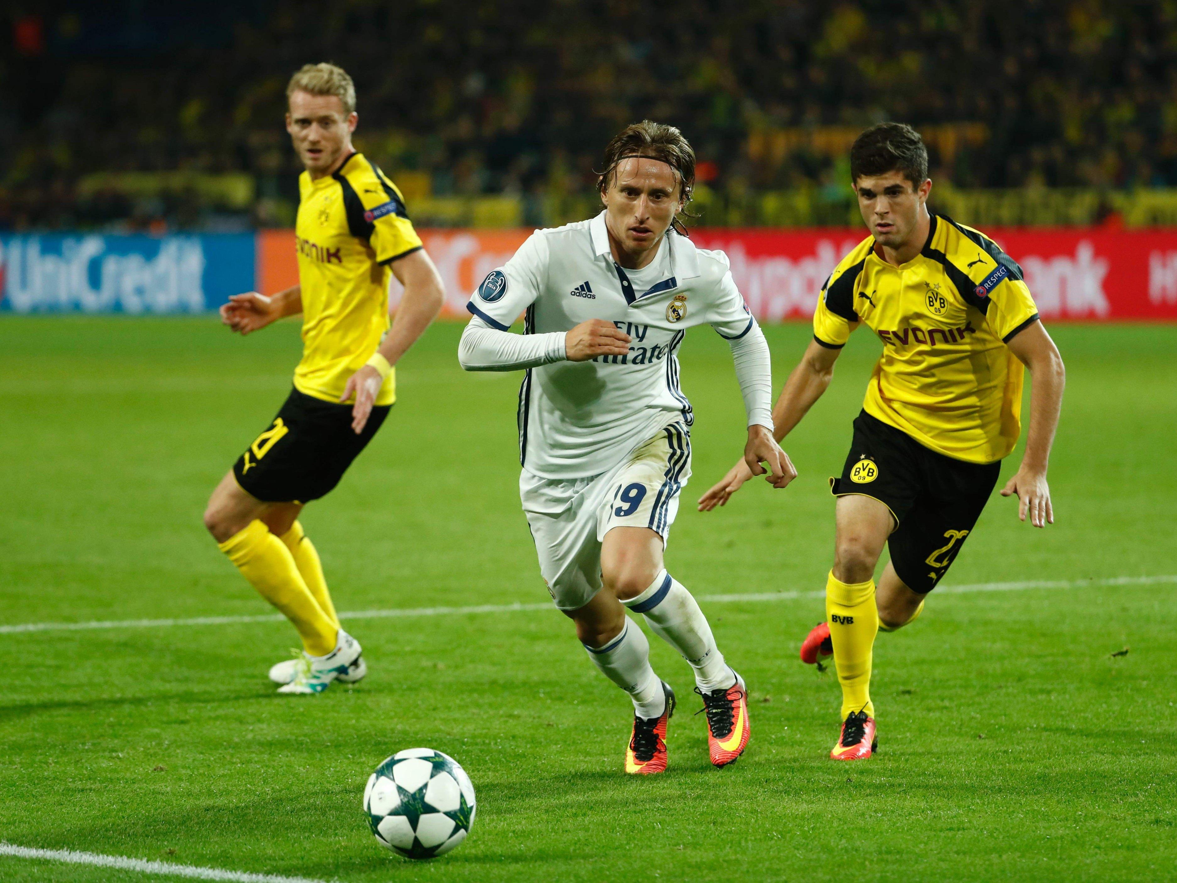 Real Madrid empfängt am letzten Spieltag der Gruppenphase Borussia Dortmund. Real Madrid empfängt am letzten Spieltag der Gruppenphase Borussia Dortmund.