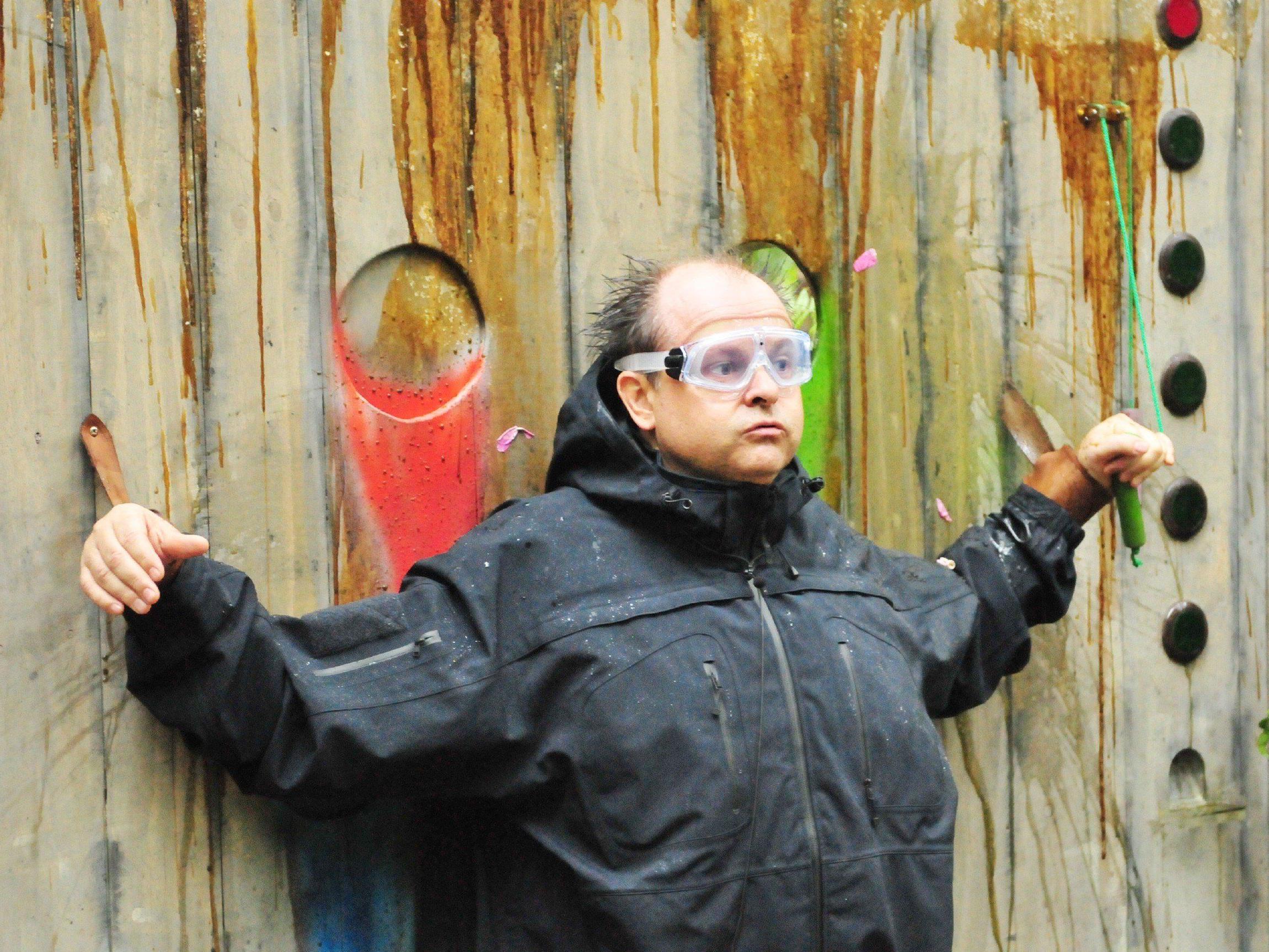 Markus Majowski droht mit Anzeige und fliegt aus dem Dschungelcamp. Markus Majowski droht mit Anzeige und fliegt aus dem Dschungelcamp.