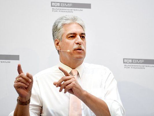 Minister propagiert ein "Paket für Österreich" Minister propagiert ein "Paket für Österreich"