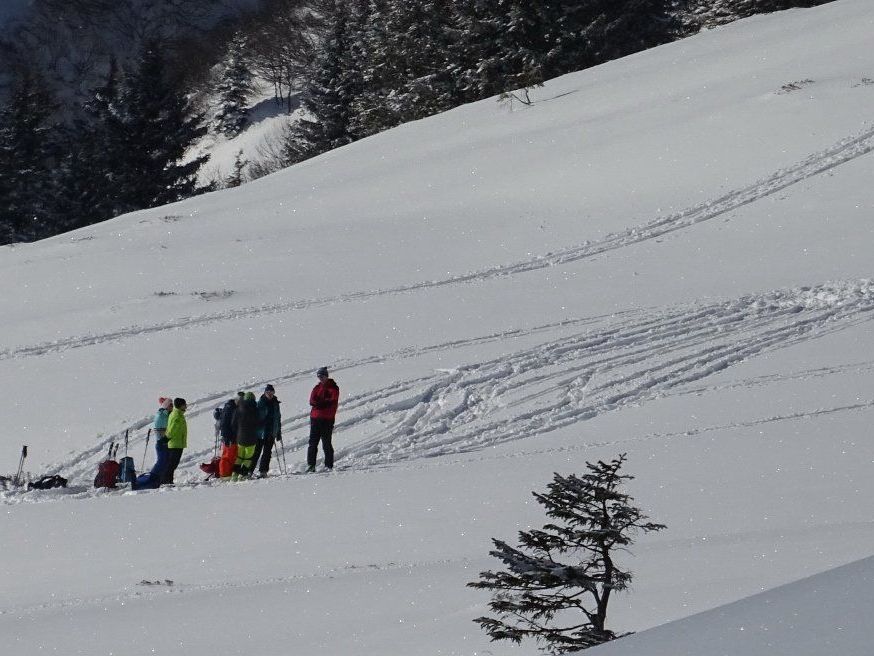 Praxistag des Schitourenkurses der Naturfreunde Nüziders Praxistag des Schitourenkurses der Naturfreunde Nüziders