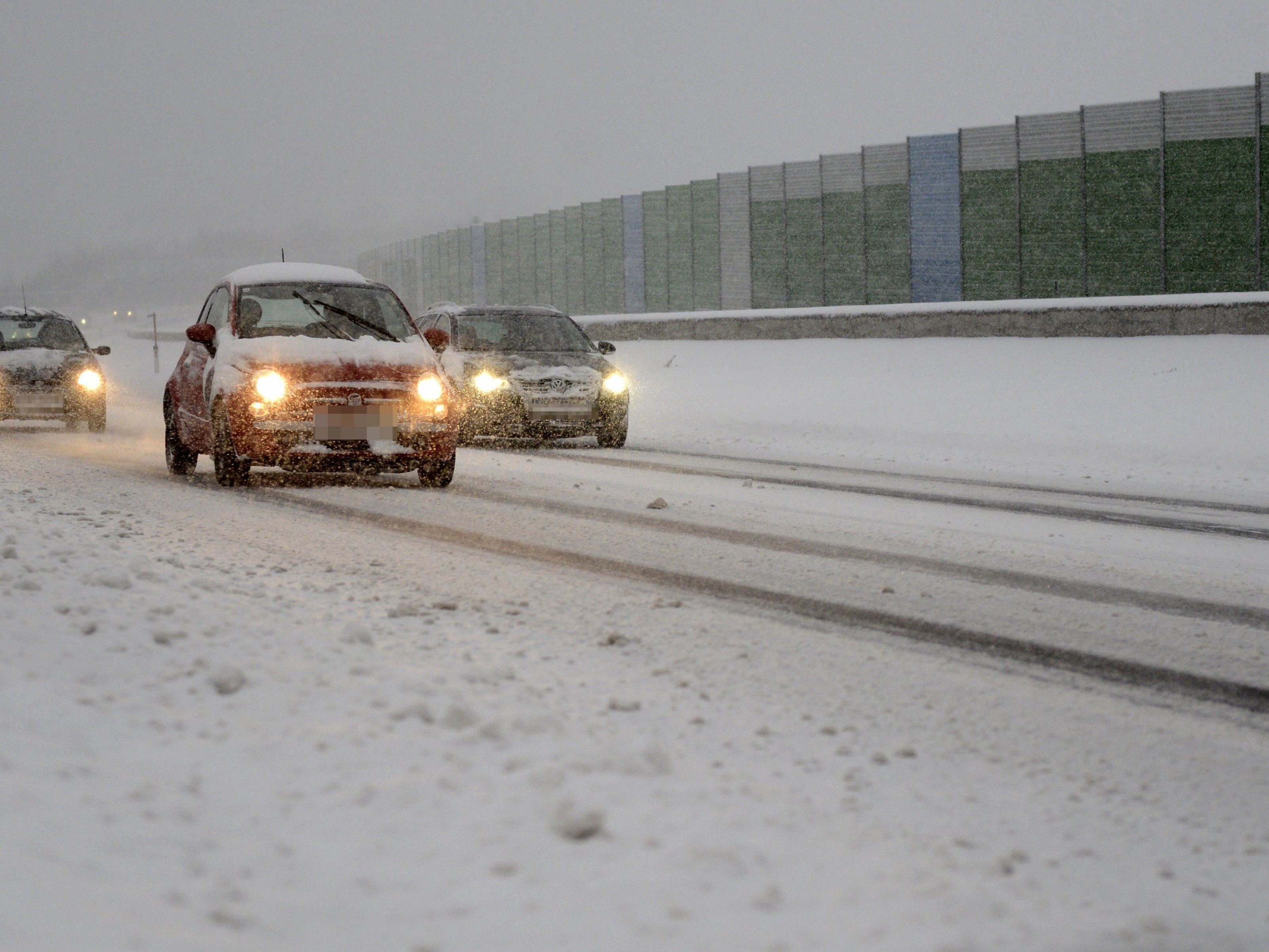 Der Wintereinbruch sorgte für einen Ansturm auf die Autowerkstätten: