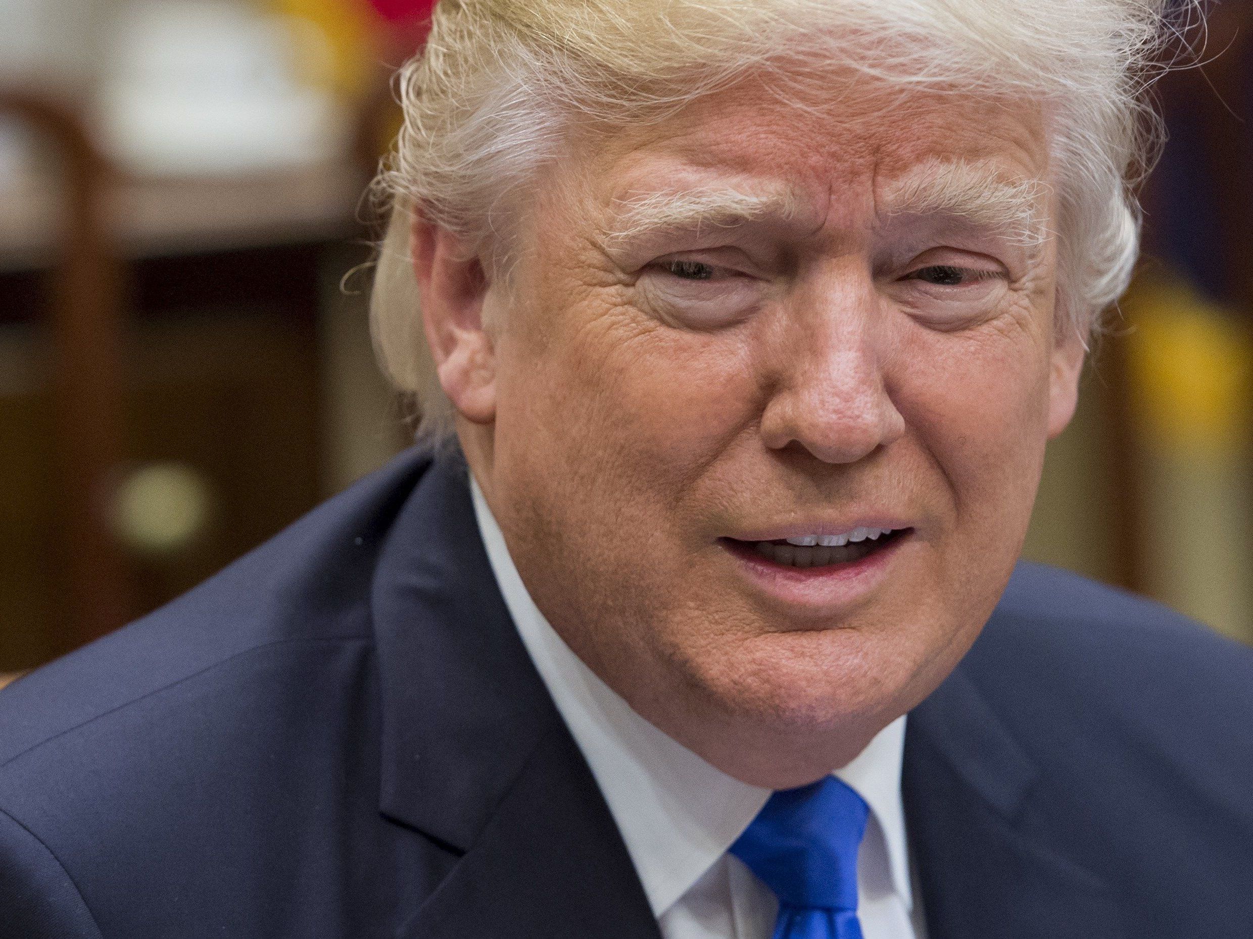 Anordnungen zur Beschränkung der Einwanderung erwartet. Anordnungen zur Beschränkung der Einwanderung erwartet.