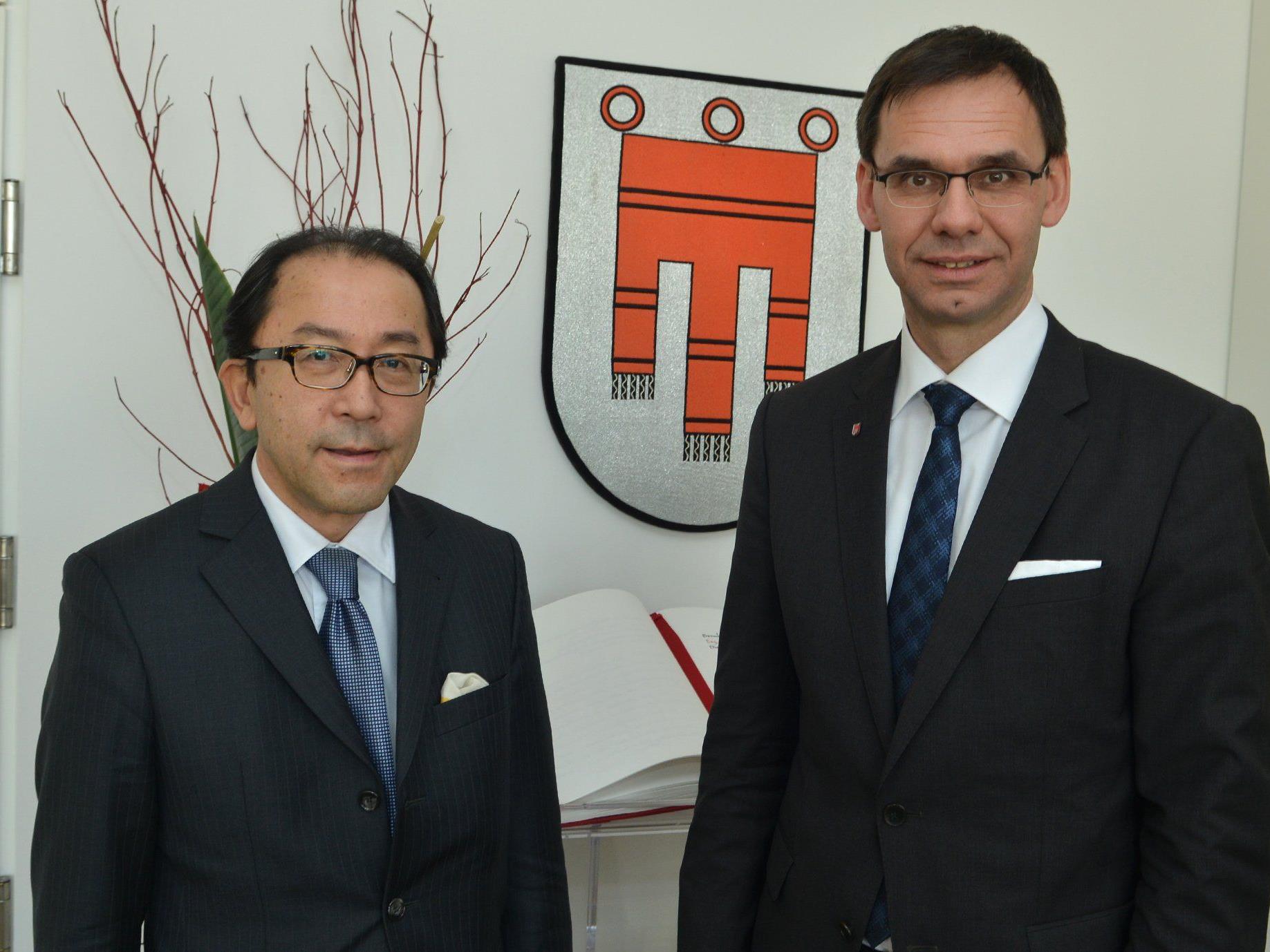 Landeshauptmann Markus Wallner begrüßte im Landhaus Kiyoshi Koinuma, den Botschafter von Japan in Österreich.