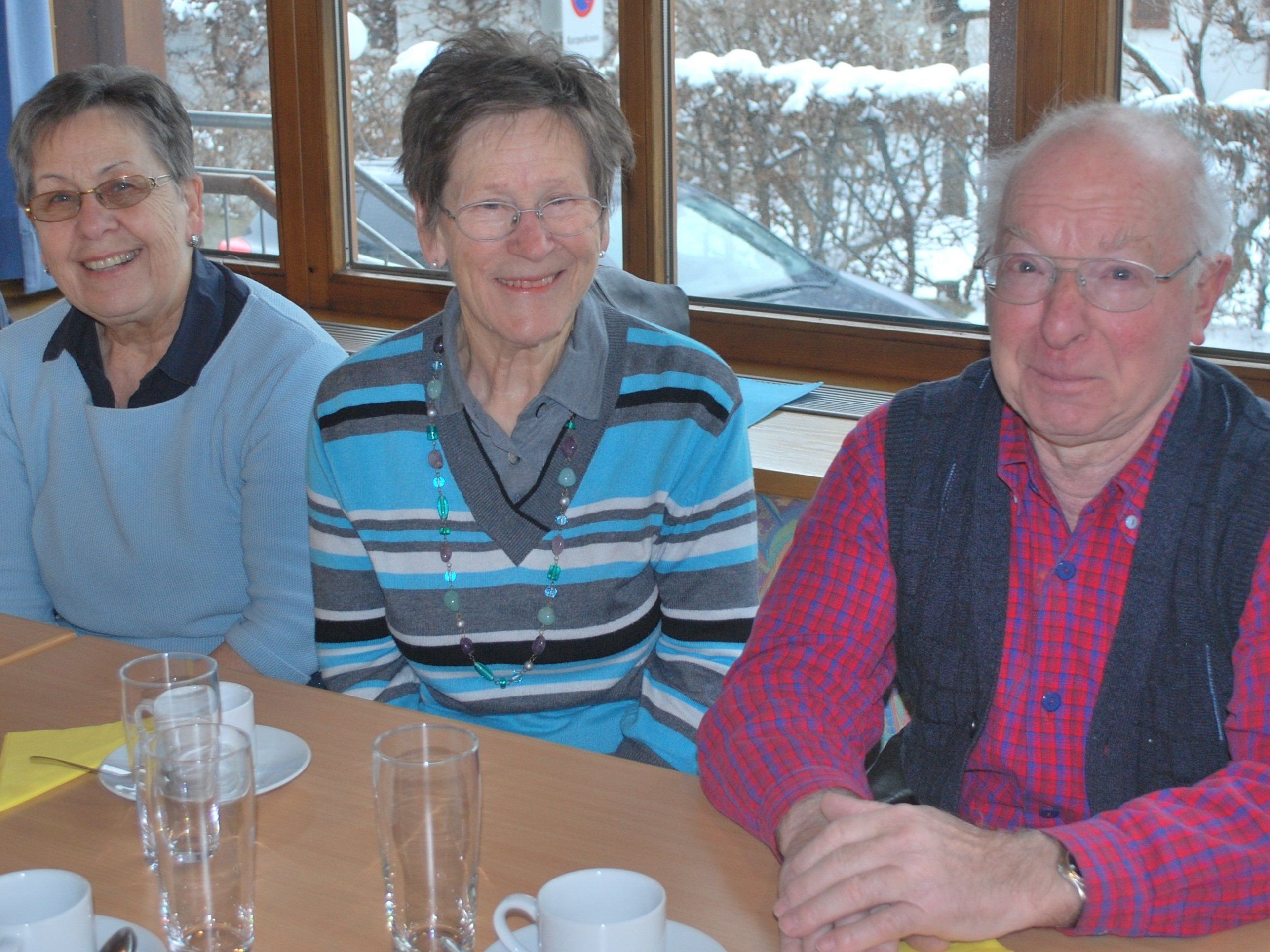Gassner Christl, Rosa und Wilfried (Schüler 1942 - 1946) Gassner Christl, Rosa und Wilfried (Schüler 1942 - 1946)